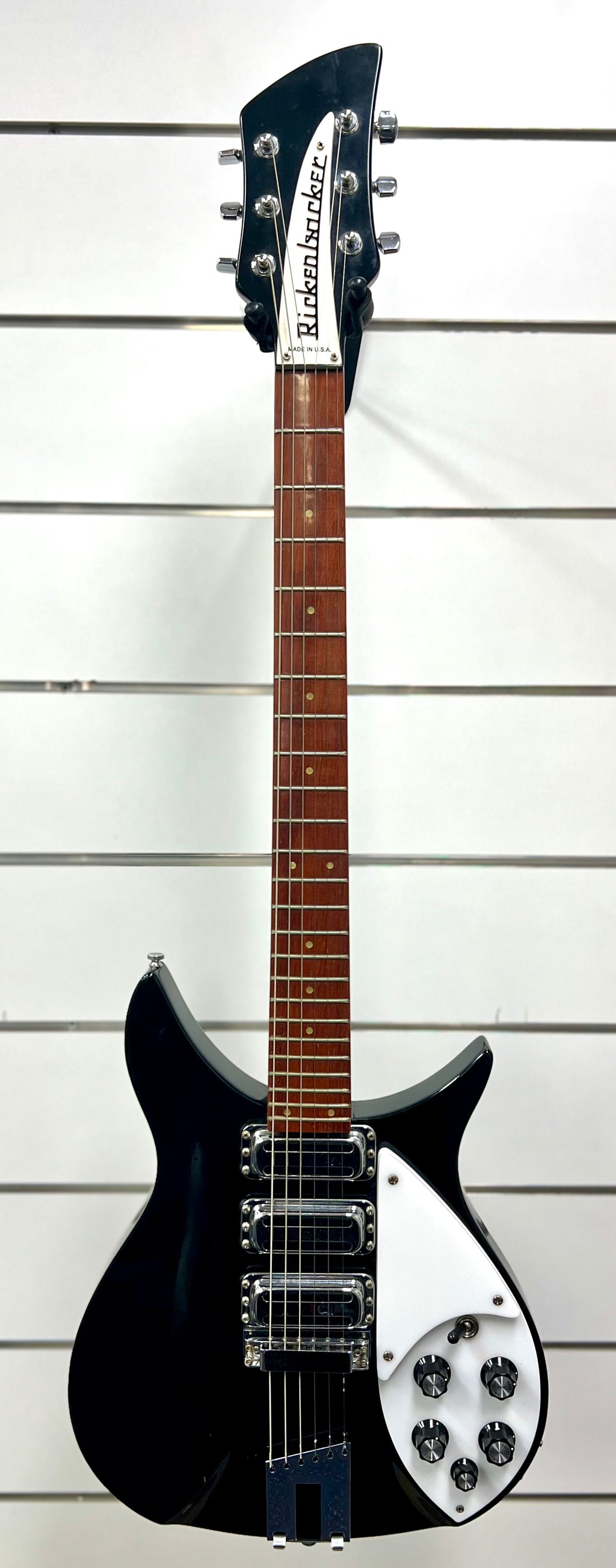 1993 Rickenbacker 350 Liverpool JG - Jetglo w/ Hard Case, Tags & Accent Vibrato ( Pre Owned )-Rickenbacker-Infinite Music