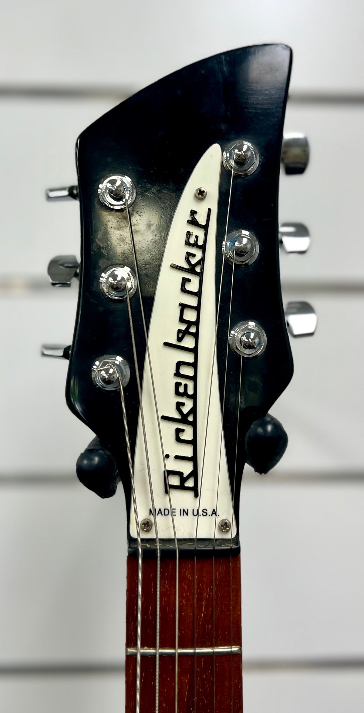 1993 Rickenbacker 350 Liverpool JG - Jetglo w/ Hard Case, Tags & Accent Vibrato ( Pre Owned )-Rickenbacker-Infinite Music