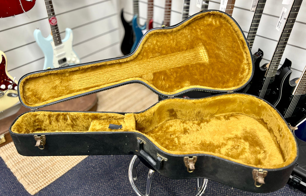 1995 Simon & Patrick ASP27Q G1 Acoustic Guitar -Spruce Top/Quilt Maple B&S w/- Hard Case (Pre Owned...Made in Canada)-Simon & Patrick-Infinite Music