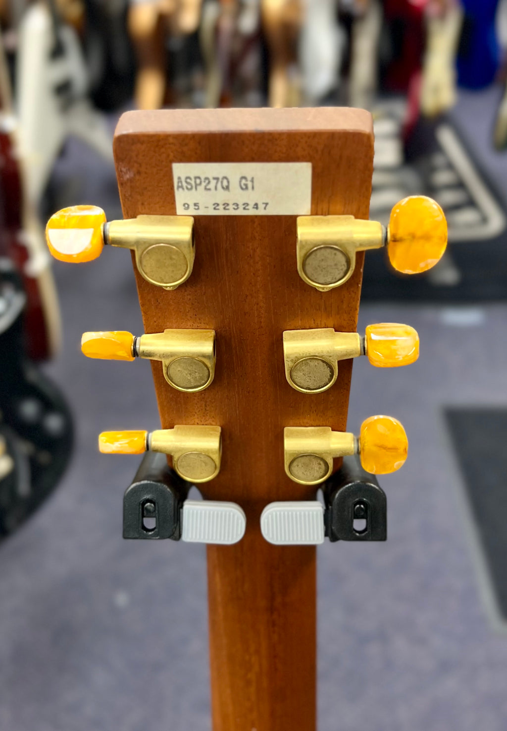 1995 Simon & Patrick ASP27Q G1 Acoustic Guitar -Spruce Top/Quilt Maple B&S w/- Hard Case (Pre Owned...Made in Canada)-Simon & Patrick-Infinite Music