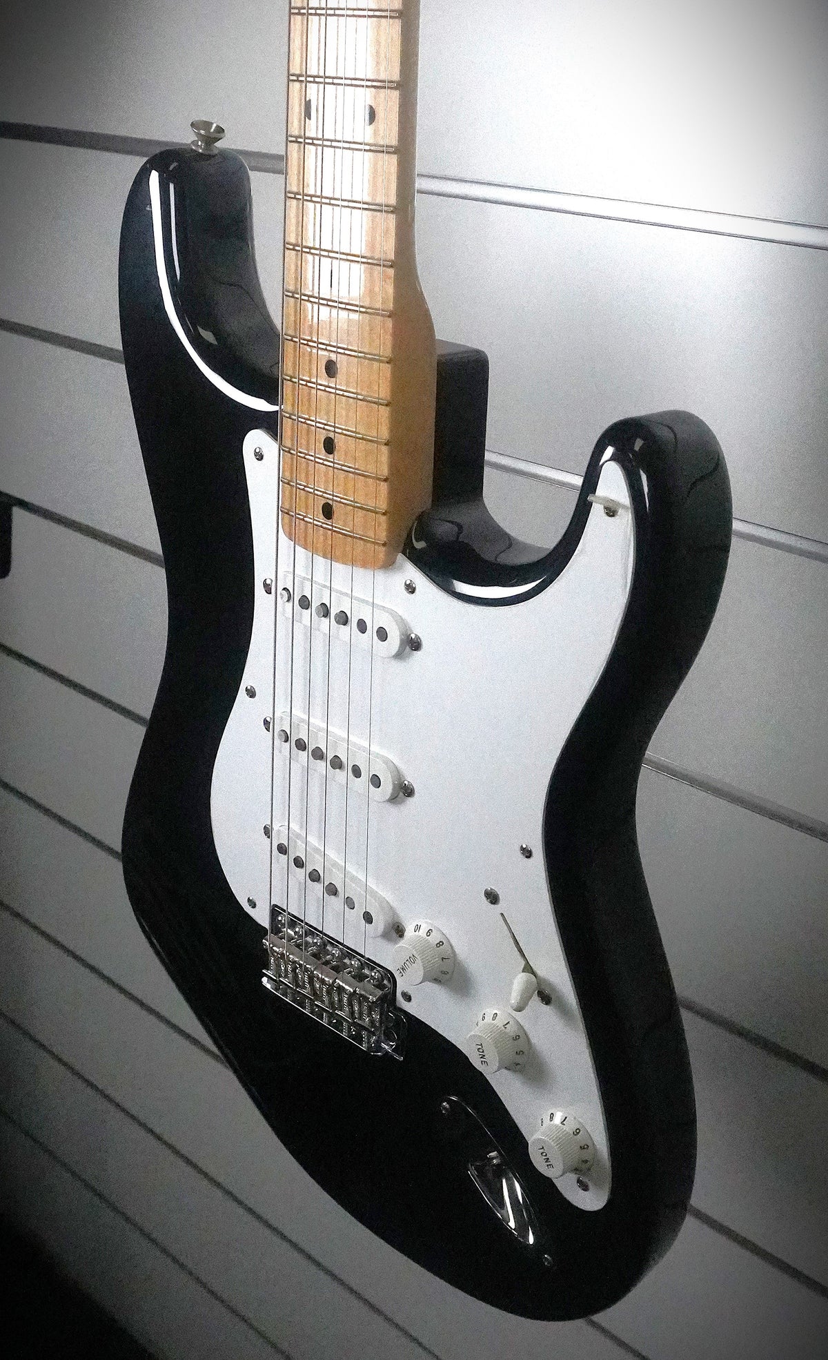 2008 Fender Custom Shop NOS Electric Guitar - Black - w/- original Case ( Pre Owned)-Fender-Infinite Music