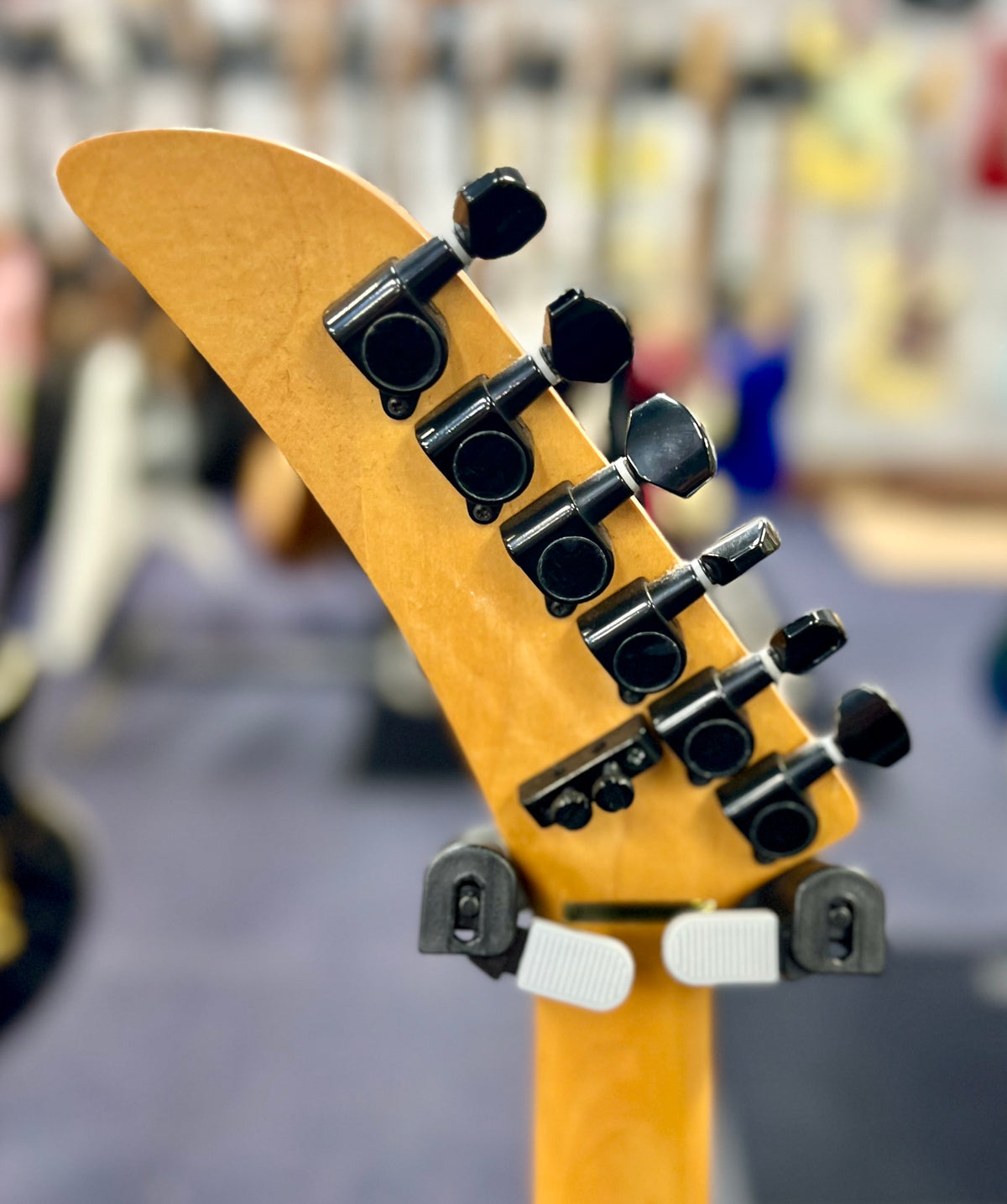 2009 Kramer FR-424CM/HS - Heritage Cherry Sunburst (Pre Owned)-Kramer-Infinite Music
