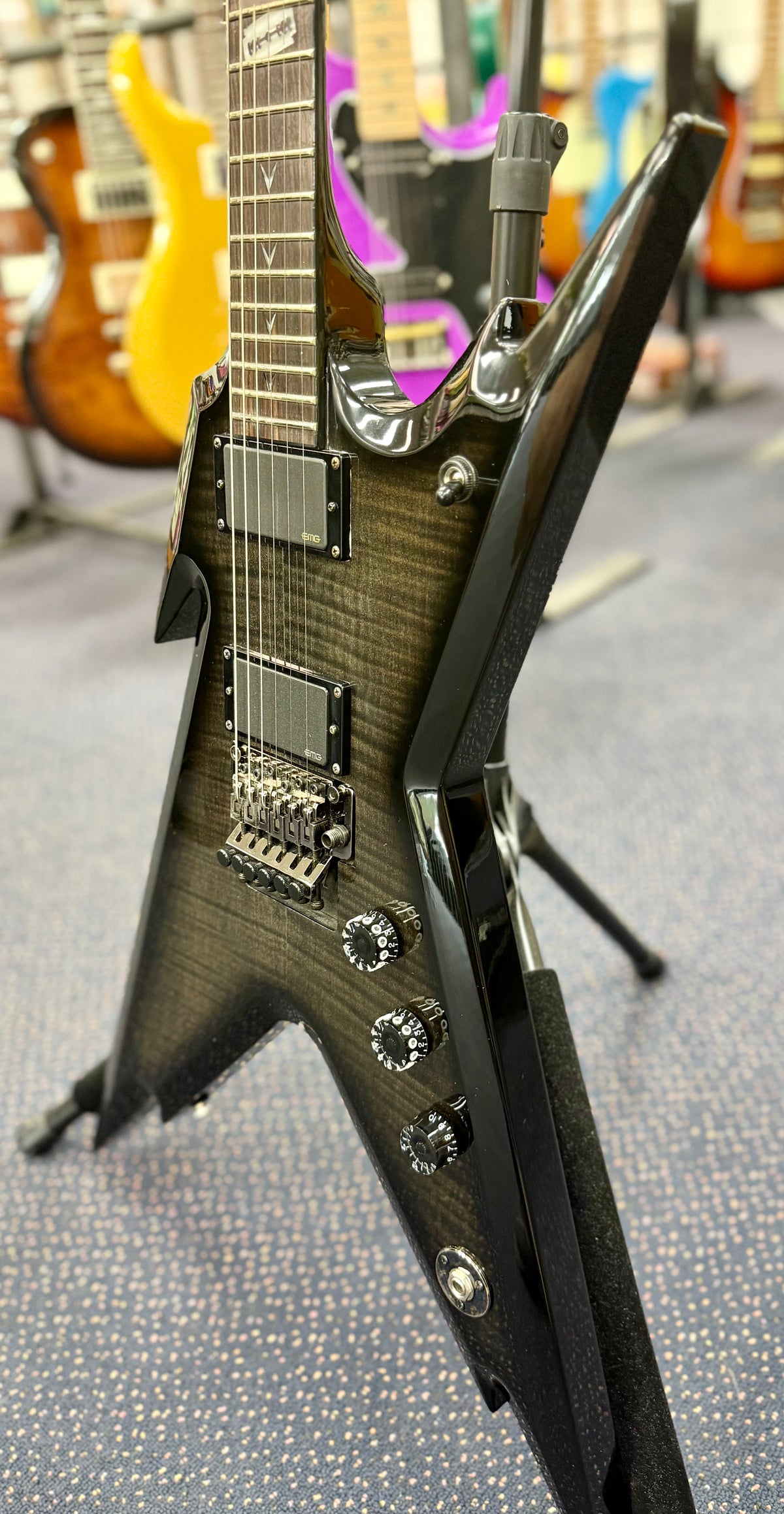 2011 Dean DCR Limited Razorback Trans Flame Black #69 of 100 Worldwide W/Hardcase ( Pre Owned)-Dean-Infinite Music