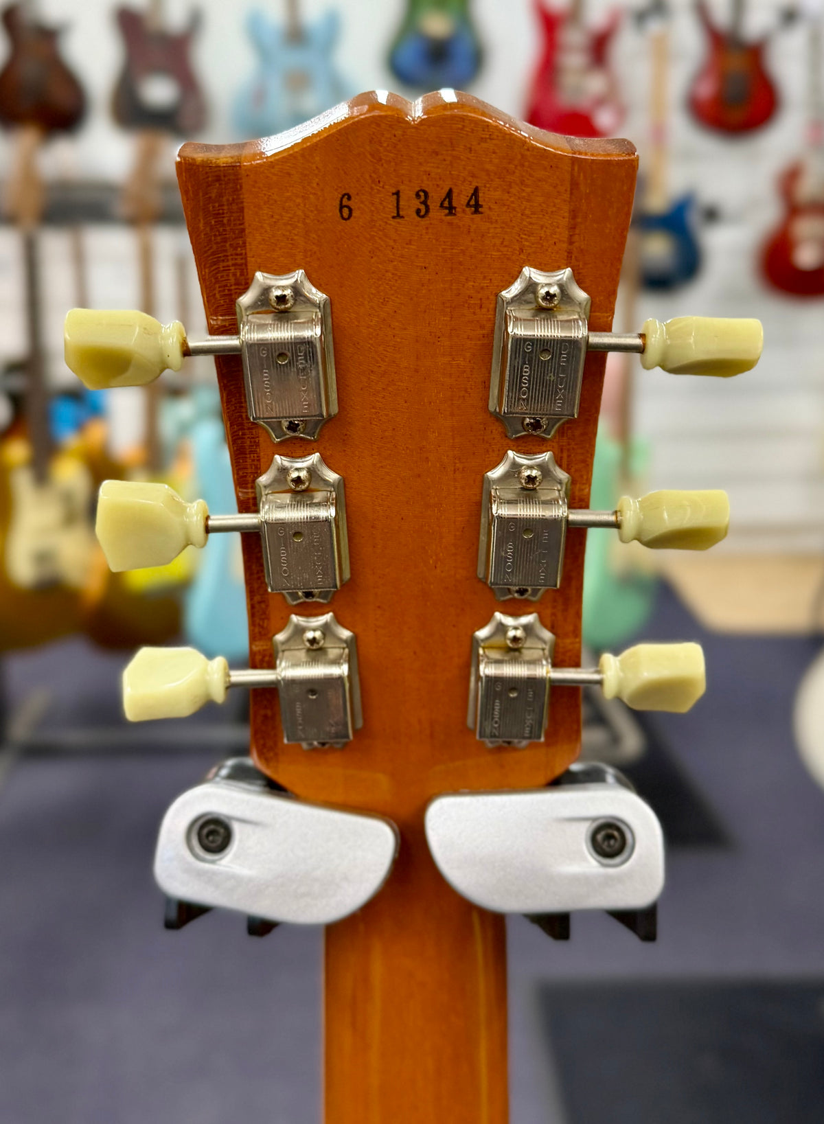 2011 Gibson R6 Custom Shop Historic VOS '56 Gold Top W/-Case and COA - Lollar Soapbars incl. ( Pre Owned )-Gibson-Infinite Music
