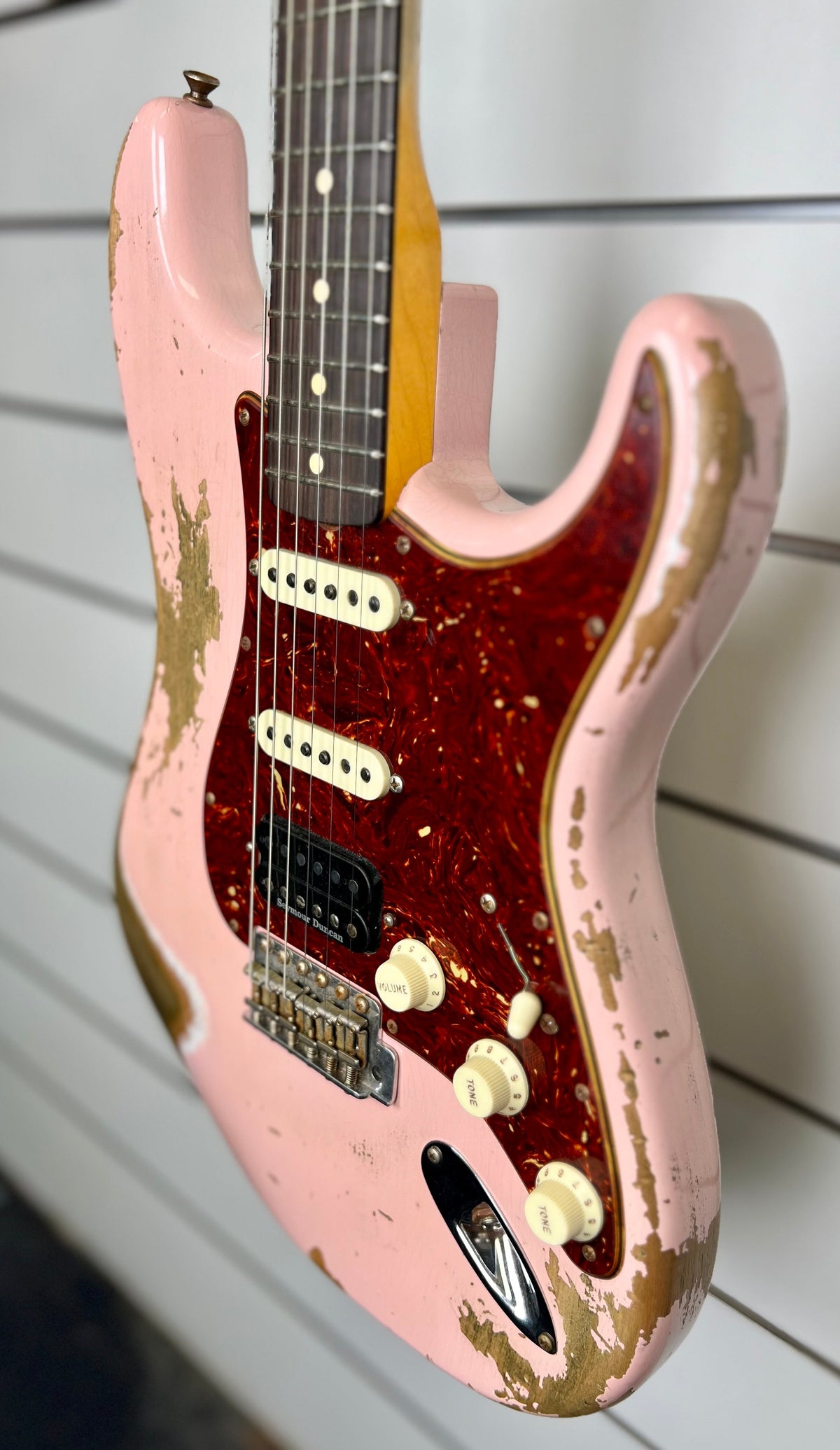 2021 Fender Custom Shop LTD Series 62 Heavy Relic Stratocaster HSS - Shell Pink ( Pre Owned)-Fender-Infinite Music