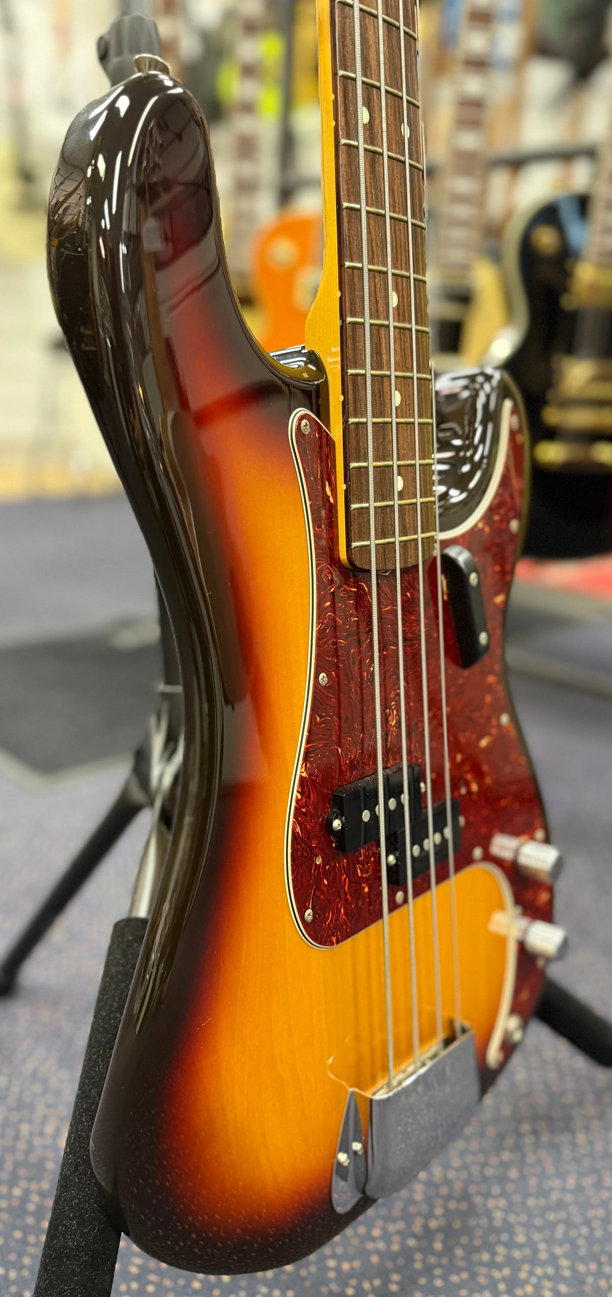 2021 Fender Hama Okamoto Signature Precision Bass - Made in Japan - 3- Colour Sunburst W/- Bag and box (Pre Owned)-Fender-Infinite Music