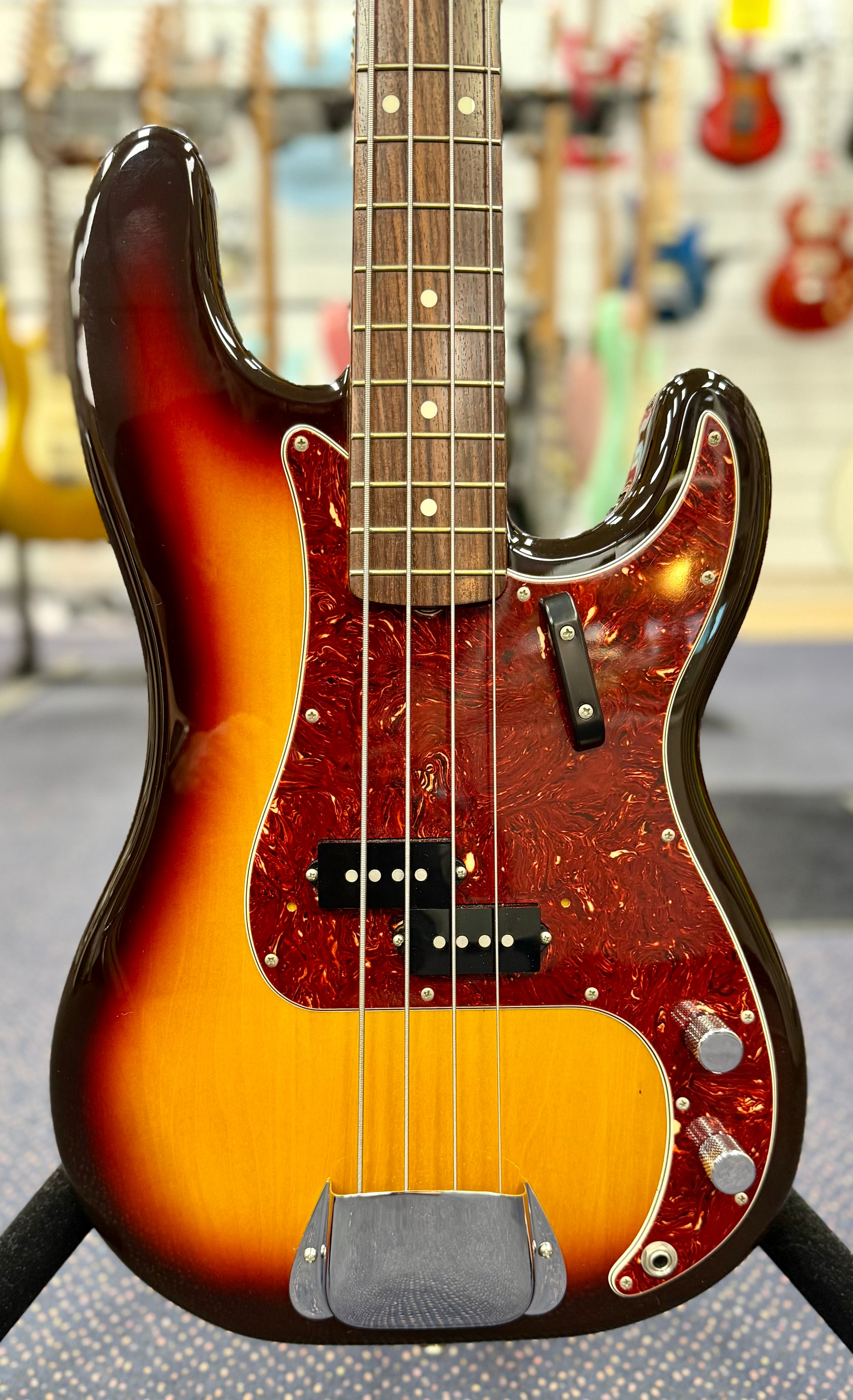 2021 Fender Hama Okamoto Signature Precision Bass - Made in Japan - 3- Colour Sunburst W/- Bag and box (Pre Owned)-Fender-Infinite Music