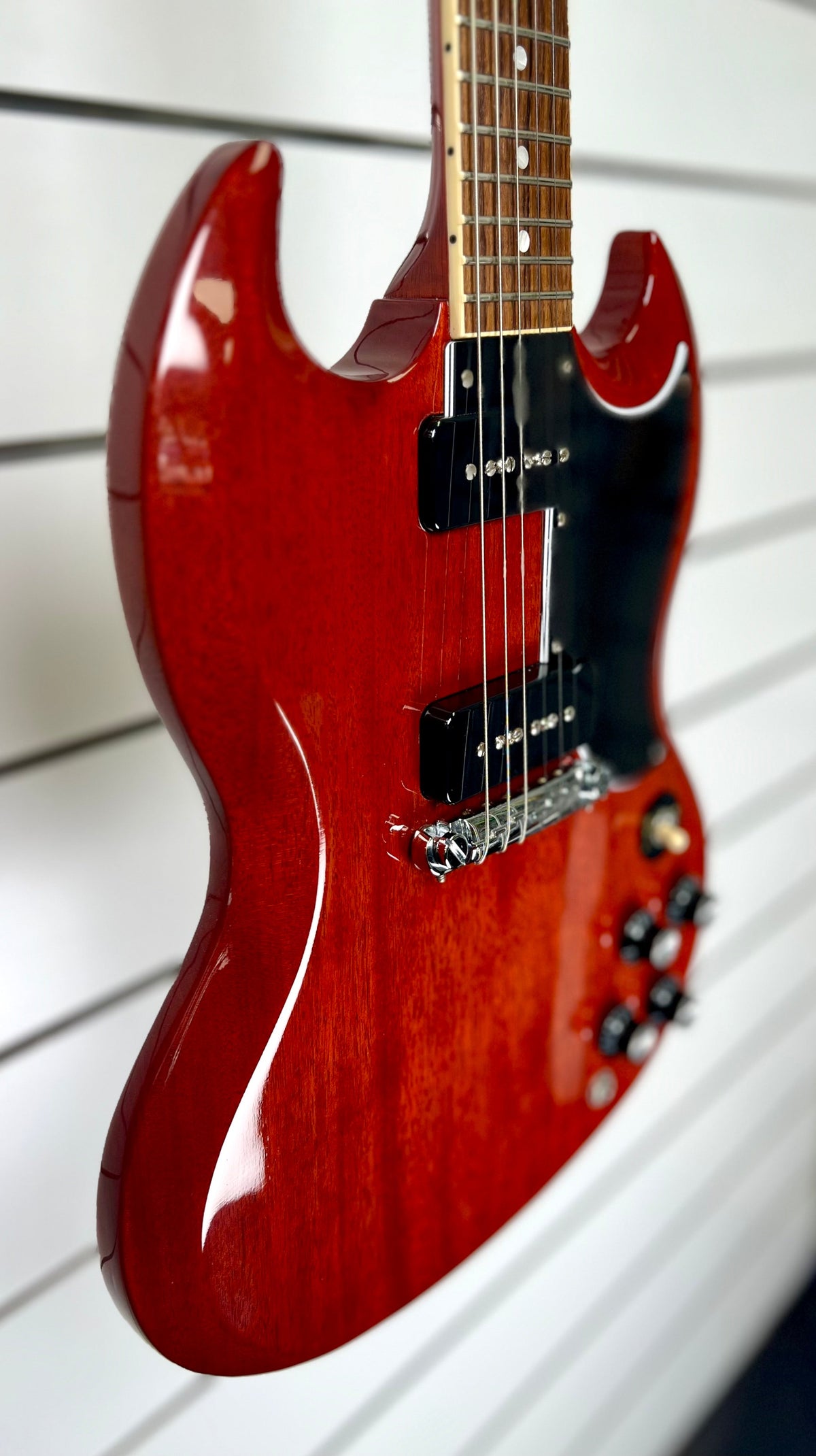 2022 Gibson SG Special - Vintage Cherry inc Hard Shell Case & Original Box( Pre Owned... Excellent Condition )-Gibson-Infinite Music