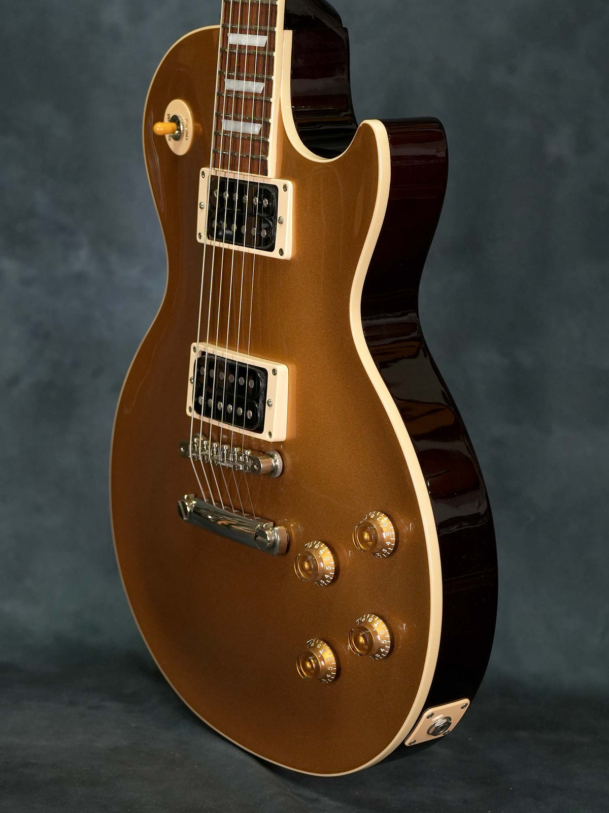 2022 Gibson SLASH "Victoria" Les Paul Standard - Goldtop w/- Hardcase ( Pre Owned... Mint )-Gibson-Infinite Music