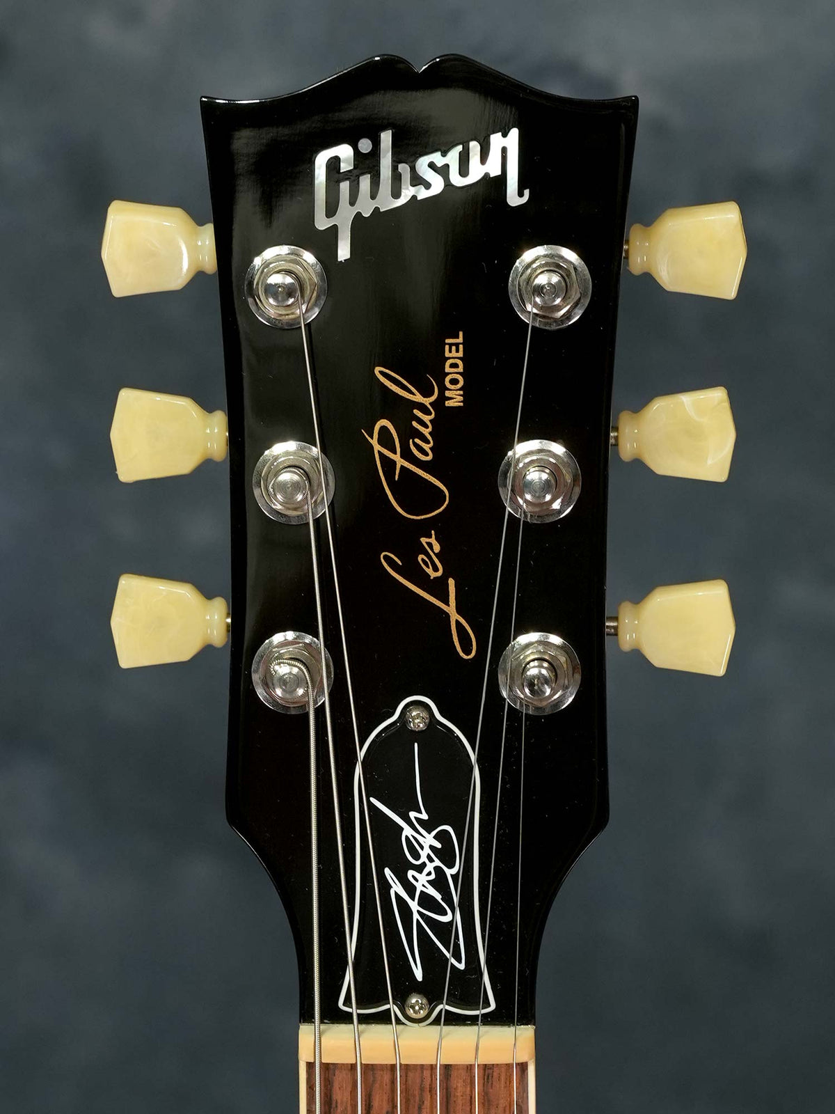 2022 Gibson SLASH "Victoria" Les Paul Standard - Goldtop w/- Hardcase ( Pre Owned... Mint )-Gibson-Infinite Music