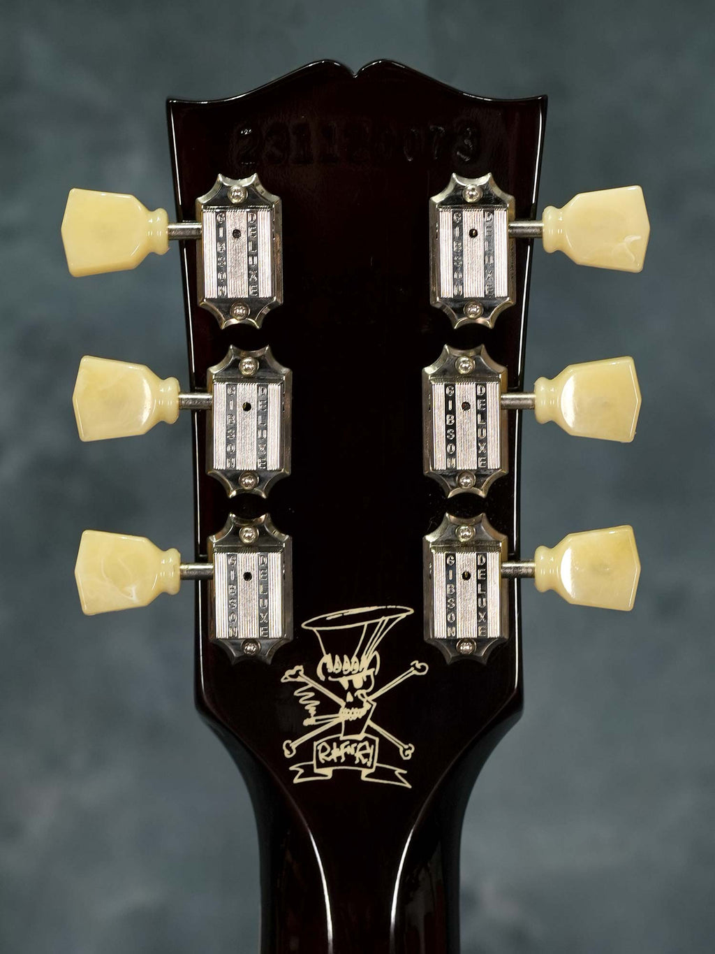 2022 Gibson SLASH "Victoria" Les Paul Standard - Goldtop w/- Hardcase ( Pre Owned... Mint )-Gibson-Infinite Music