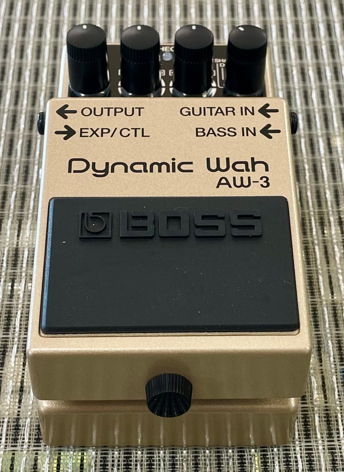 Boss AW-3 Dynamic Wah Pedal- Taiwan -November 2013 ( As new - IN BOX) ( Pre Owned) F6D1631-Boss-Infinite Music
