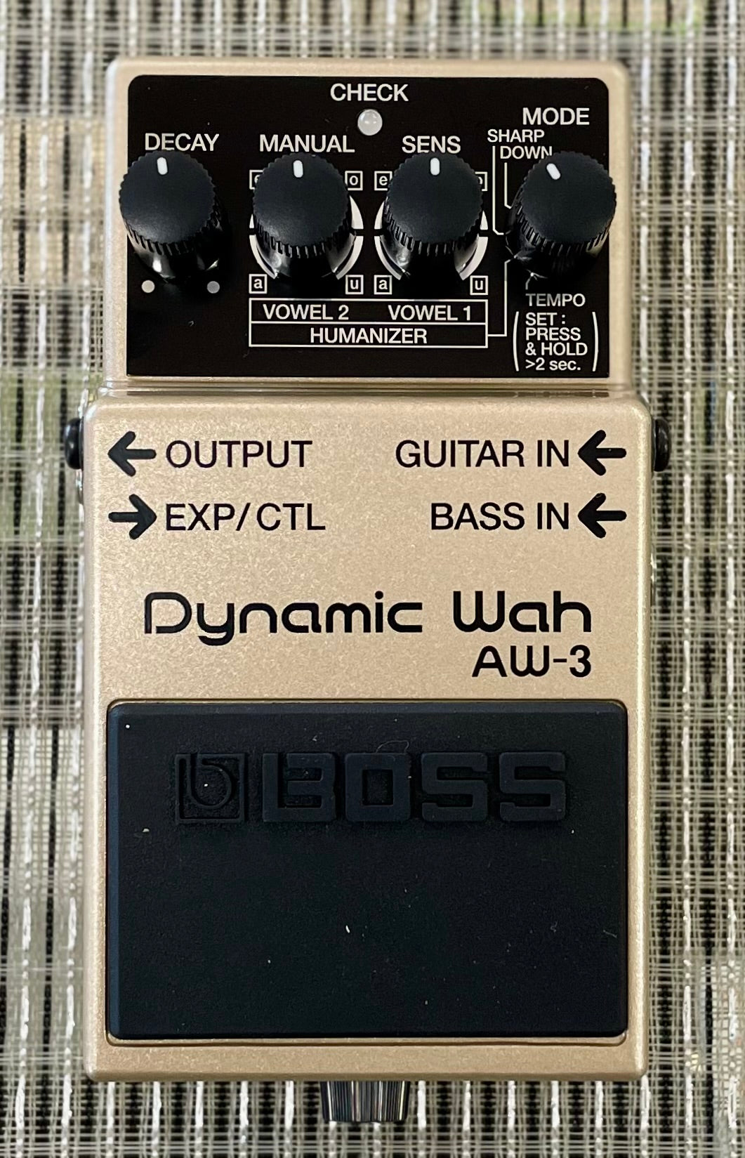 Boss AW-3 Dynamic Wah Pedal- Taiwan -November 2013 ( As new - IN BOX) ( Pre Owned) F6D1631-Boss-Infinite Music