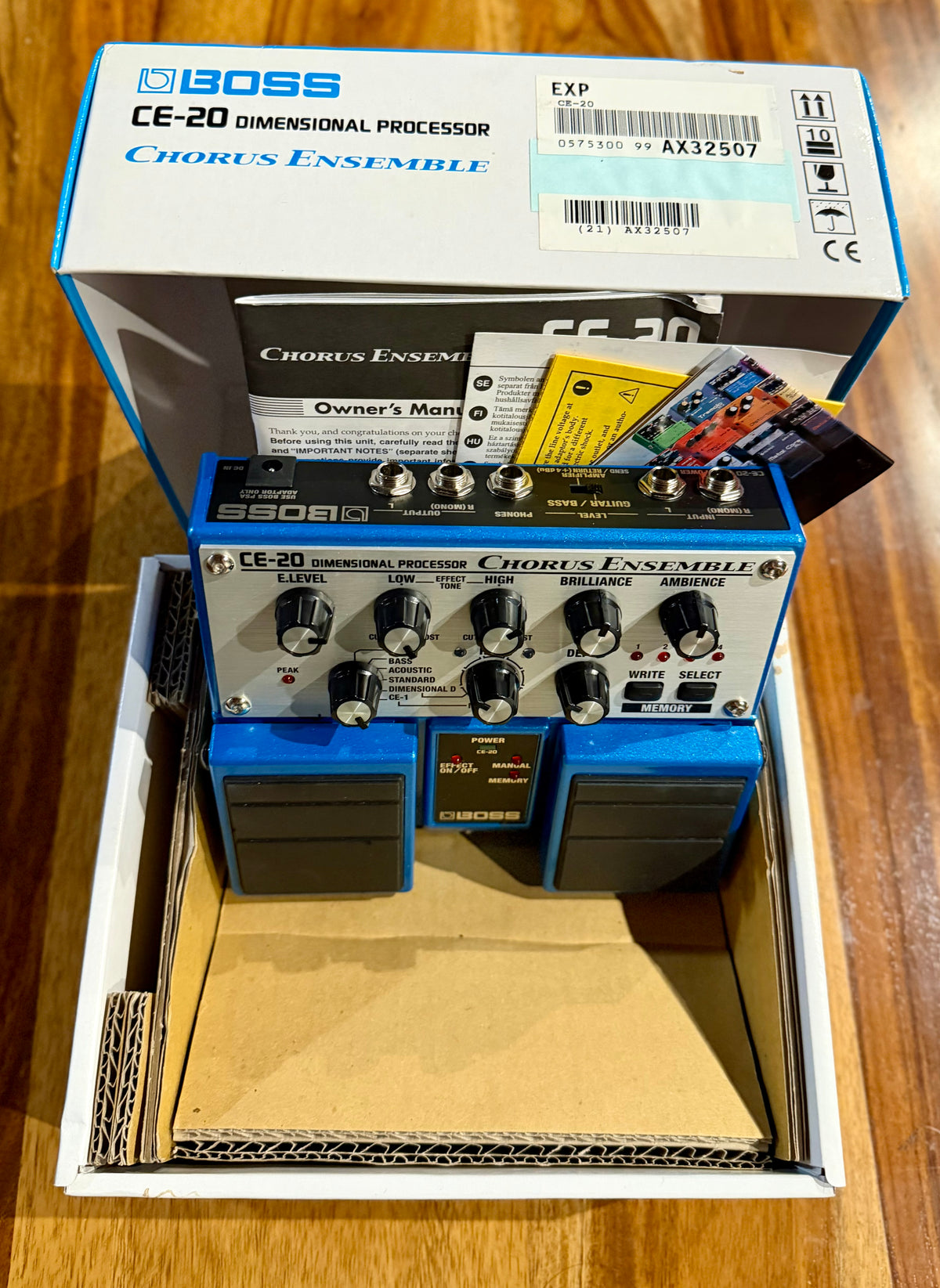 Boss CE-20 Chorus Ensemble Pedal - Taiwan - Aug 2008 ( Pre Owned... With Box) AX32507-Boss-Infinite Music