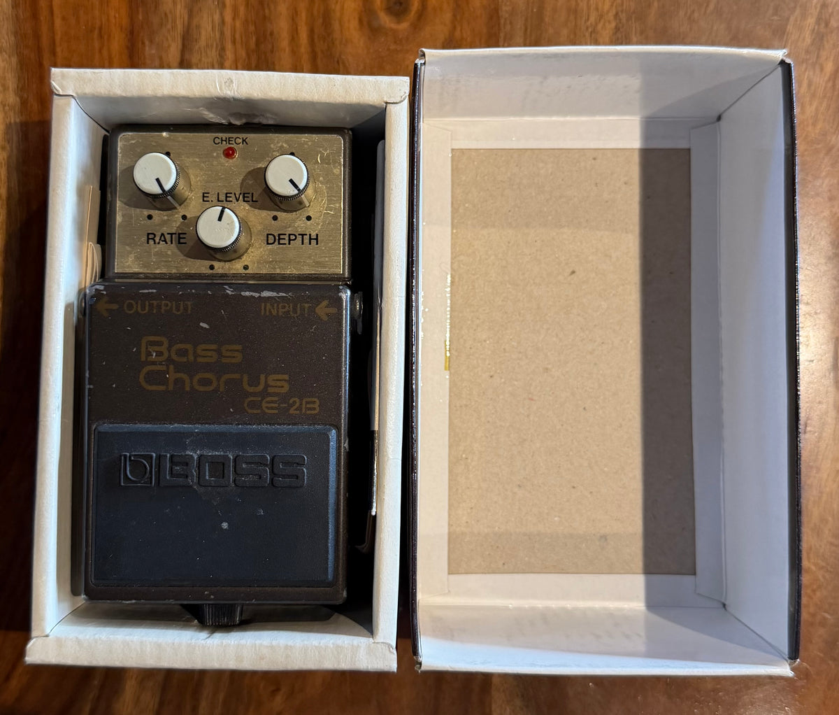 Boss CE-2B Bass Chorus Pedal - Taiwan - May 1994 ( Pre Owned... In Box) BG21819-Boss-Infinite Music