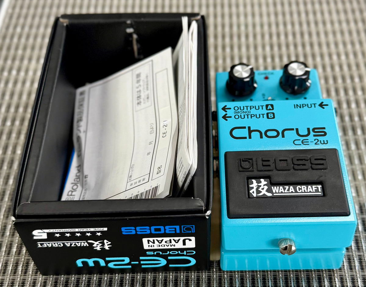 Boss CE-2W Chorus Waza Craft Pedal (Pre Owned ... With Box ) F2S3243-Boss-Infinite Music