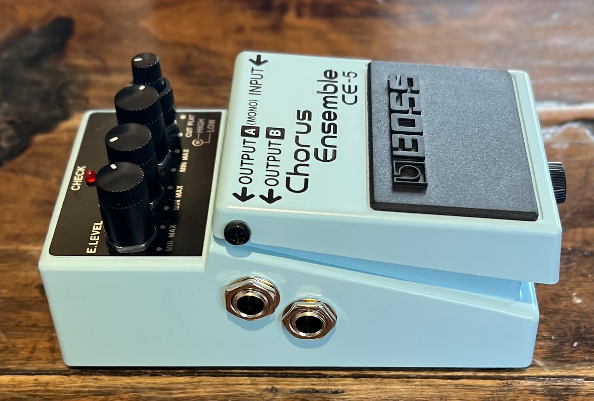 Boss CE-5 Chorus Ensemble Pedal- Taiwan - Jan 2016 ( NO BOX) ( Pre Owned)-Boss-Infinite Music