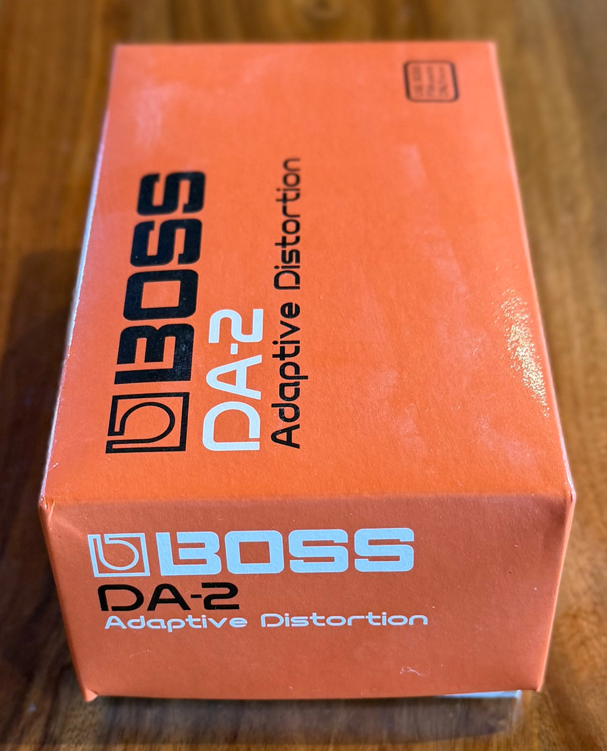 Boss DA-2 Adaptive Distortion Pedal- Taiwan -March 2013 ( Pre Owned... In Box...Mint) Z8C4248-Boss-Infinite Music
