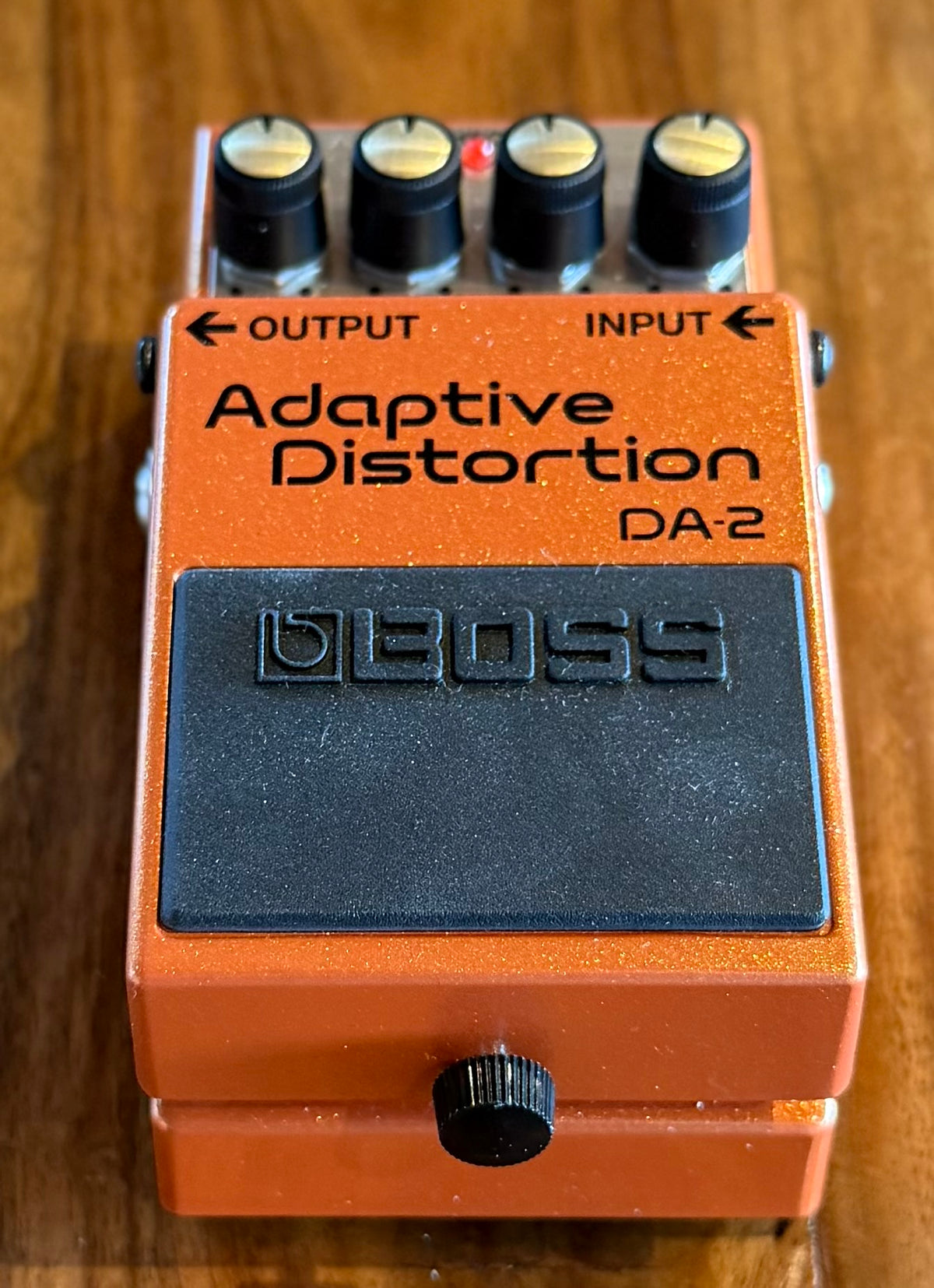Boss DA-2 Adaptive Distortion Pedal- Taiwan -March 2013 ( Pre Owned... In Box...Mint) Z8C4248-Boss-Infinite Music