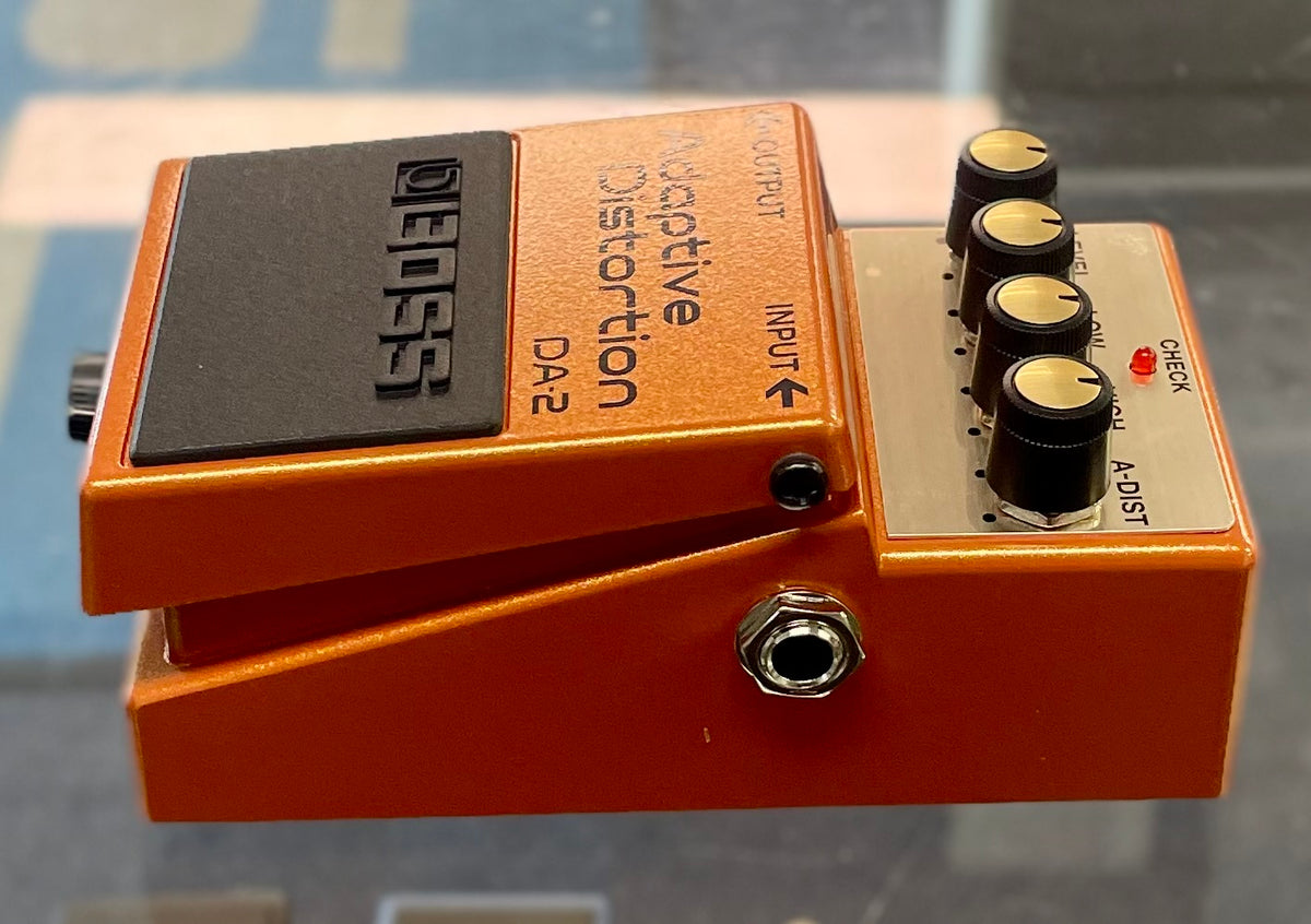 Boss DA-2 Adaptive Distortion Pedal- Taiwan -October 2013 ( As new - IN BOX) ( Pre Owned) A5D1270-Boss-Infinite Music