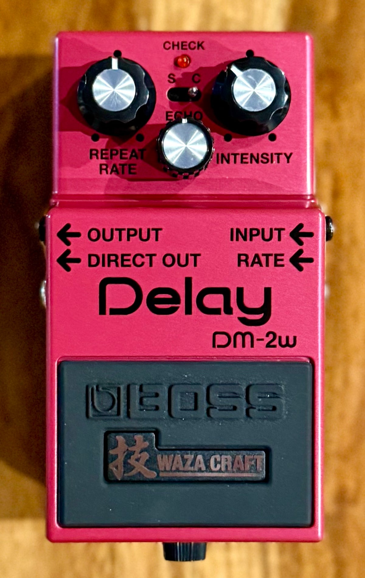 Boss DM-2W Analog Delay Pedal - Taiwan - Dec 2014 ( Pre Owned... With Box...Mint) Z9E0705-Boss-Infinite Music
