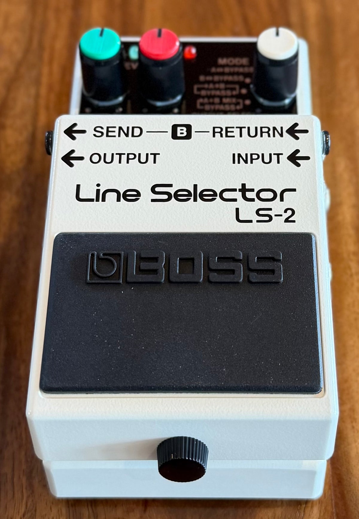 Boss LS-2 Line Selector Pedal- Taiwan - July2015 (Pre Owned...In Box...Mint) J6F0052-Boss-Infinite Music