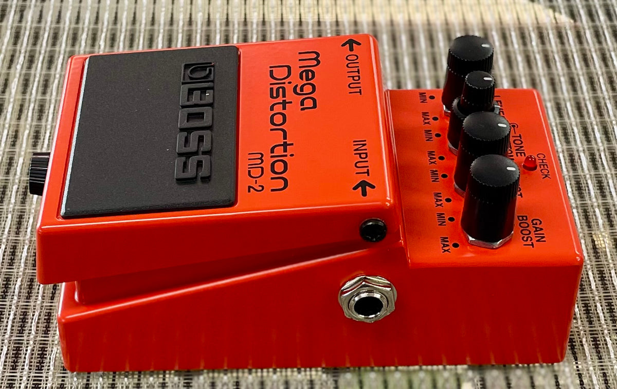 Boss MD-2 Mega Distortion Pedal- Taiwan -August 2013 ( As new - IN BOX) ( Pre Owned) N3D0143-Boss-Infinite Music