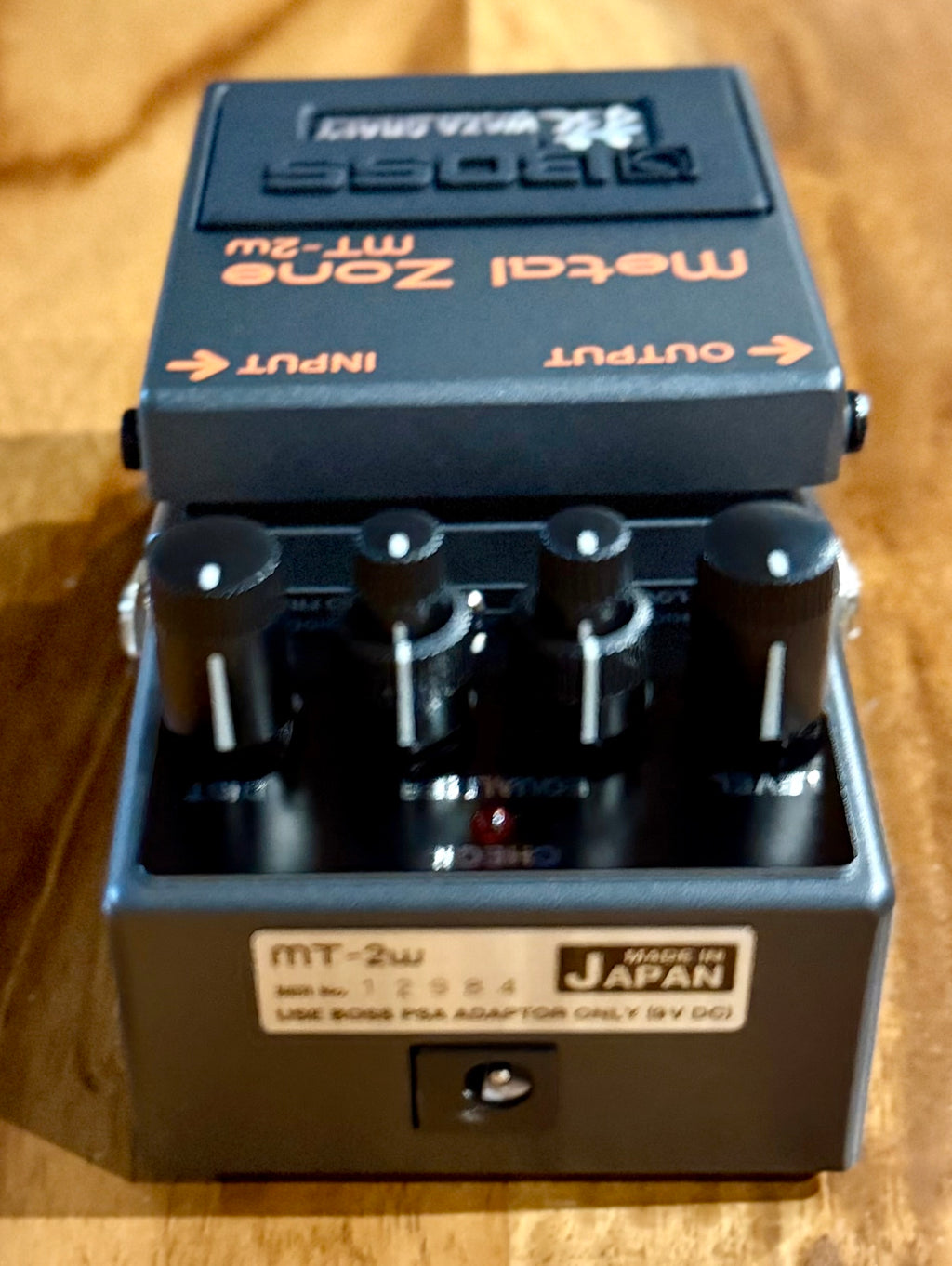 Boss MT-2W Metal Zone Pedal - Japan - July 2020 ( Pre Owned... In Box...Mint) A6L1739-Boss-Infinite Music