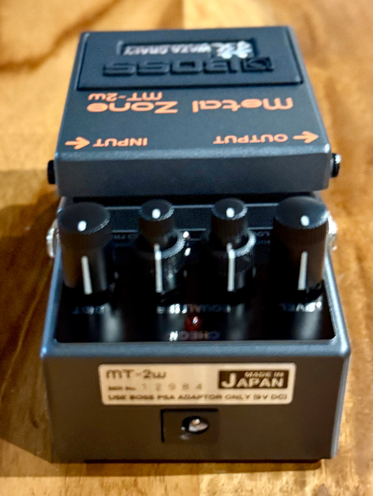 Boss MT-2W Metal Zone Pedal - Japan - July 2020 ( Pre Owned... In Box...Mint) A6L1739-Boss-Infinite Music