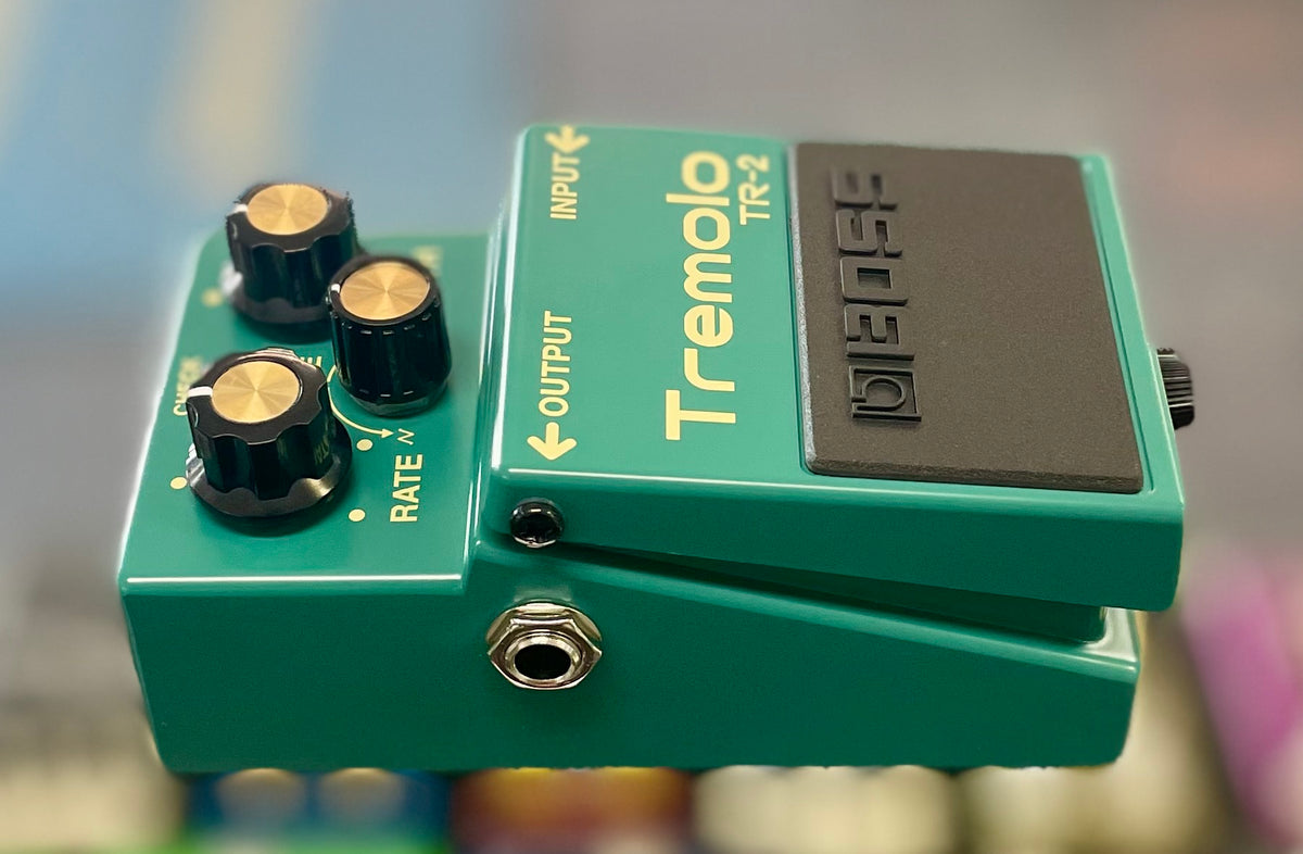 Boss TR-2 Tremolo Pedal - Taiwan -December 2015 ( As new - IN BOX) ( Pre Owned) Q1G6619-Boss-Infinite Music