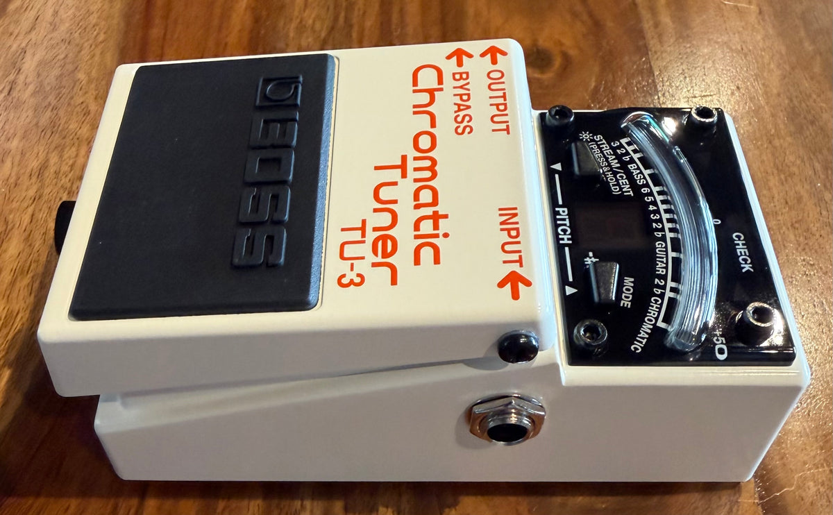 Boss TU-3 Chromatic Tuner Pedal - Taiwan - Nov 2015 ( Pre Owned... In Box...Mint) P0G1198-Boss-Infinite Music