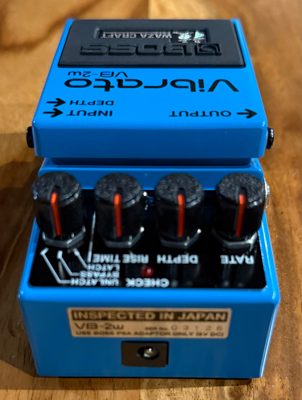 Boss VB-2W Vibrato Guitar Pedal - Taiwan - Feb 2016 ( Pre Owned... In Box...Mint) Z3G2910-Infinite Music-Infinite Music