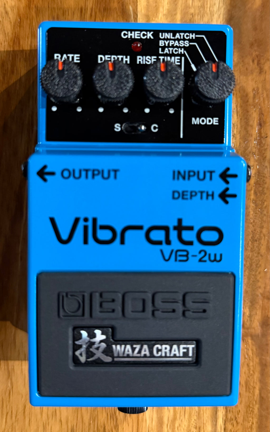 Boss VB-2W Vibrato Guitar Pedal - Taiwan - Feb 2016 ( Pre Owned... In Box...Mint) Z3G2910-Infinite Music-Infinite Music