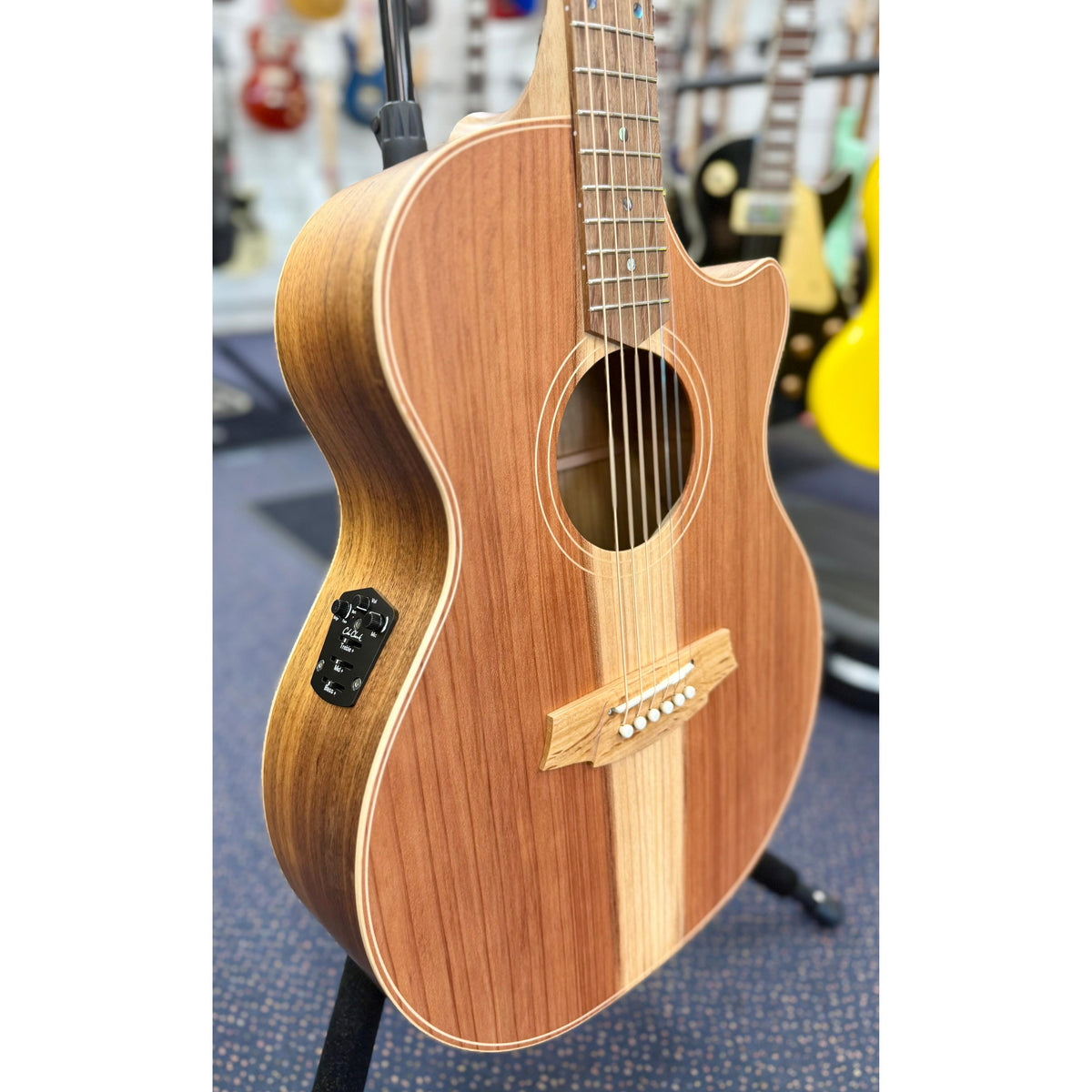 Cole Clark AN2EC-RDBLR Redwood/Blackwood Rosewood Acoustic-Electric Guitar W/- Hard Case-Cole Clark-Infinite Music