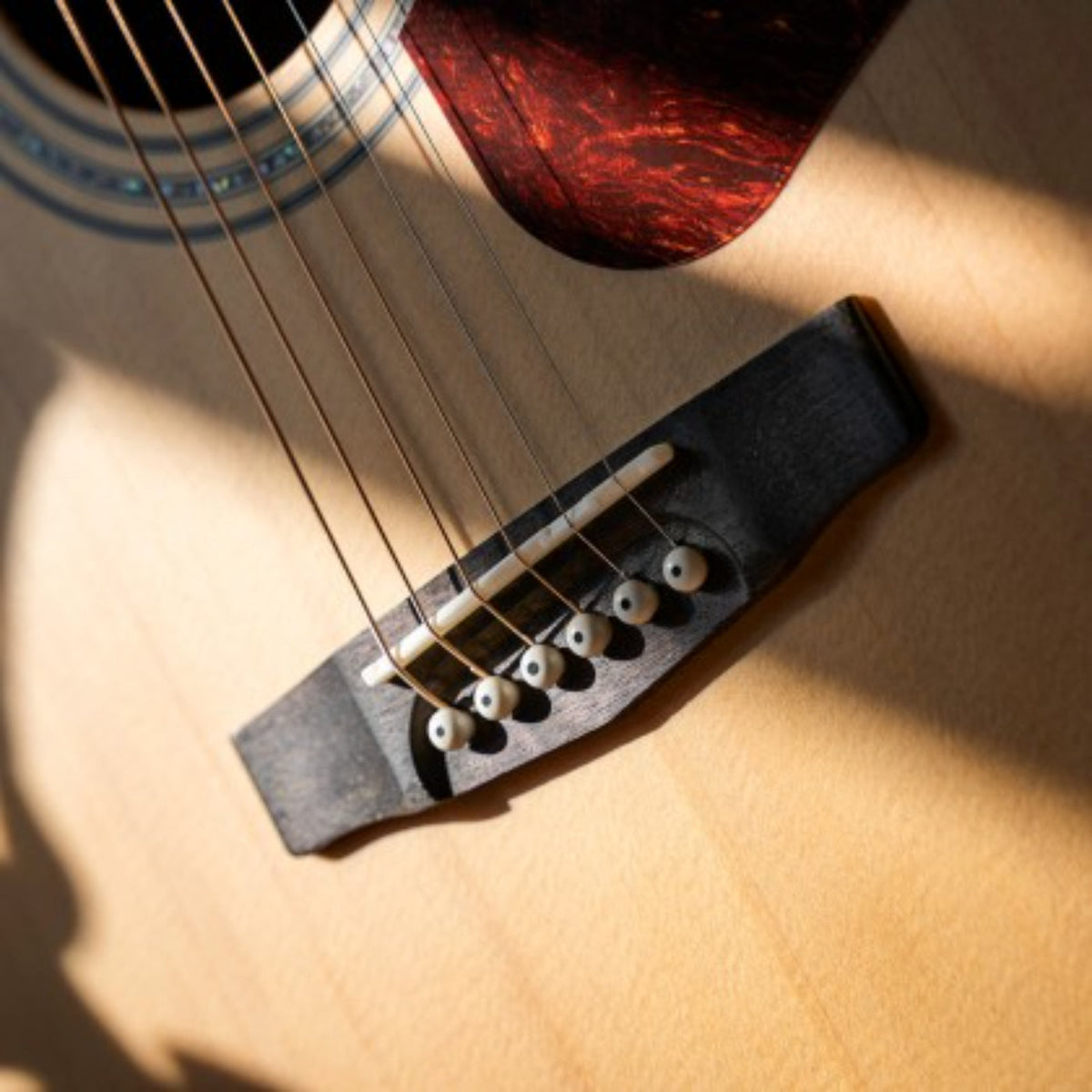 Cort L710F Natural Satin Cutaway OM Acoustic/Electric Guitar with GCB67 Gig bag-Cort-Infinite Music