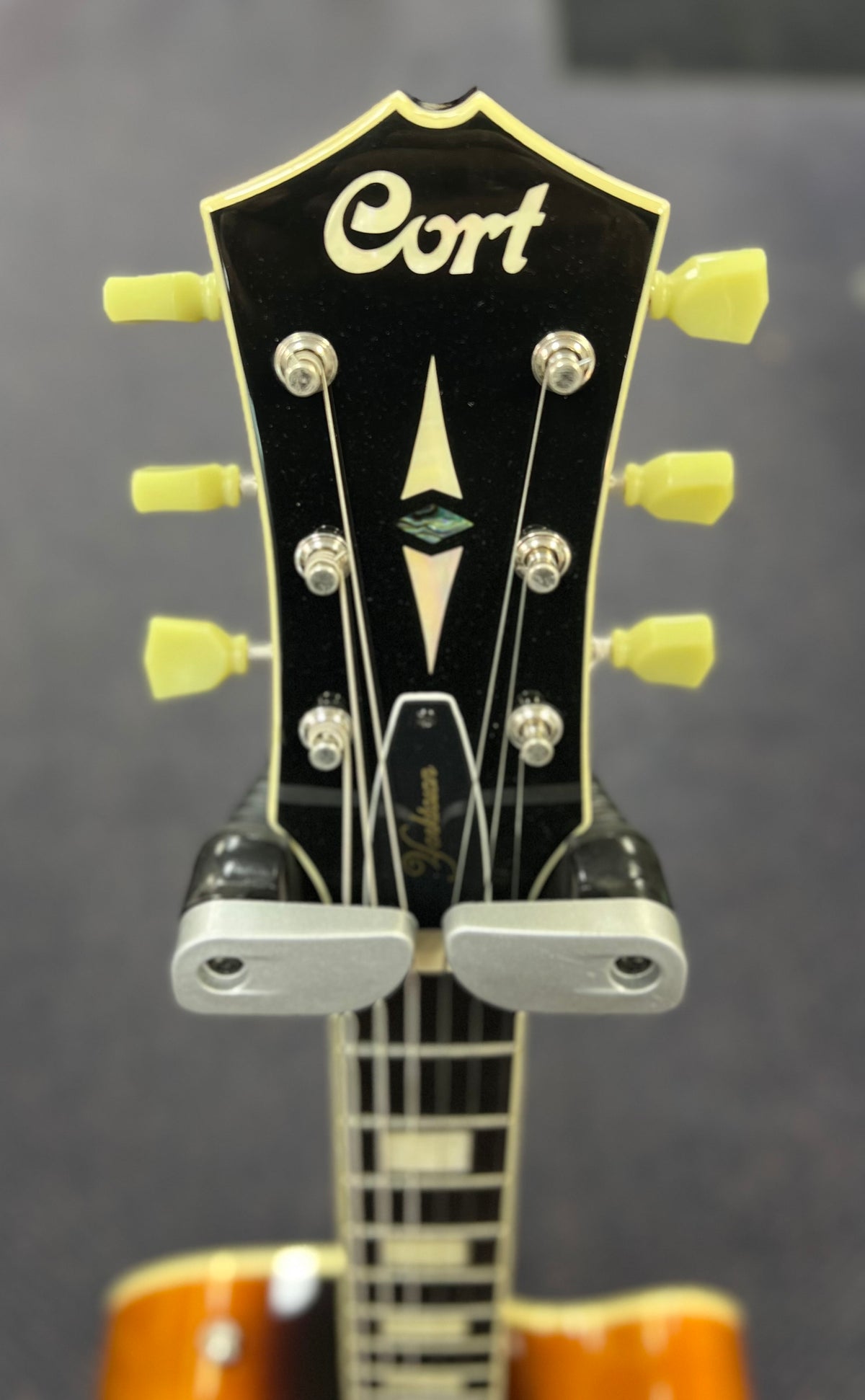 Cort Yorktown Semi Acoustic Jazz Guitar - Tobacco Burst w/- Gig Bag (C21020) (Pre Owned)-Cort-Infinite Music