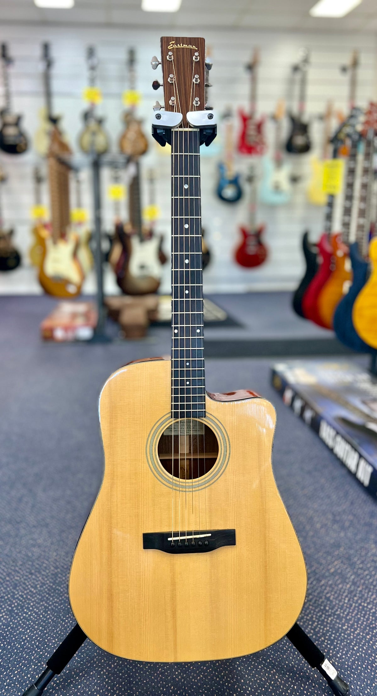 Eastman E10DCE Cutaway Acoustic Guitar w/ Hardcase & Fishman Pickup ( Pre Owned)-Eastman-Infinite Music