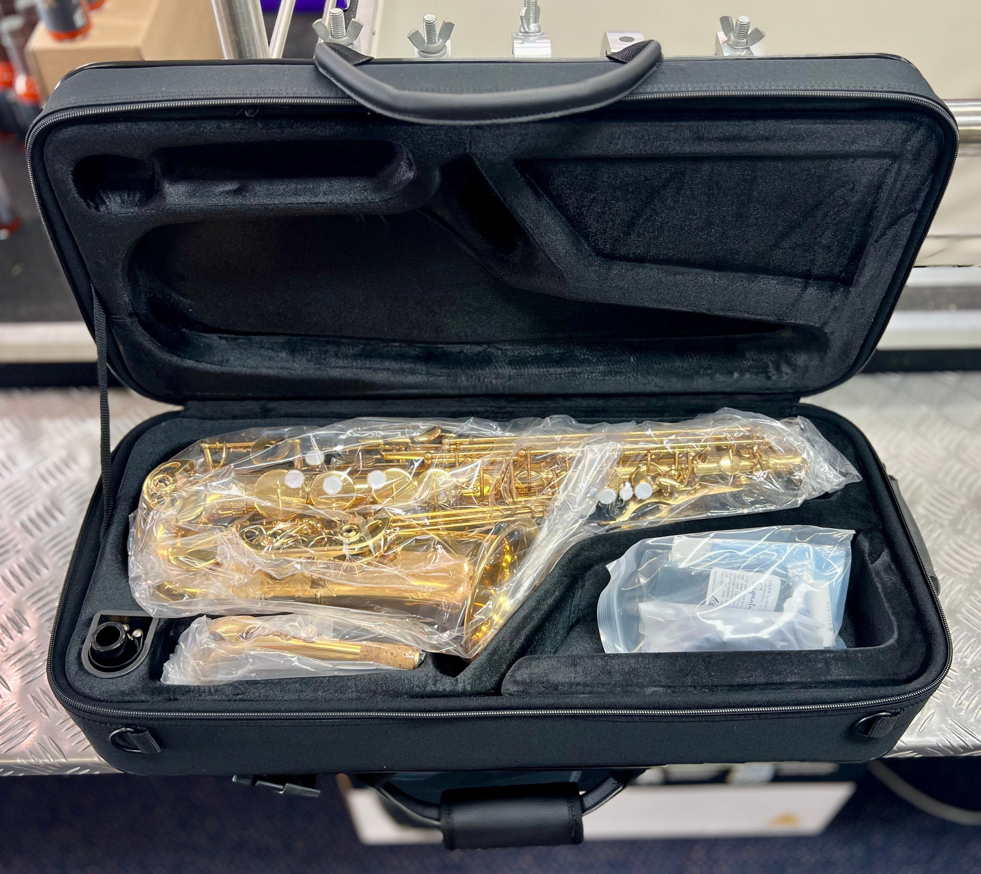 Eastman Student Alto Saxophone - EAS253 - With Case-Eastman-Infinite Music