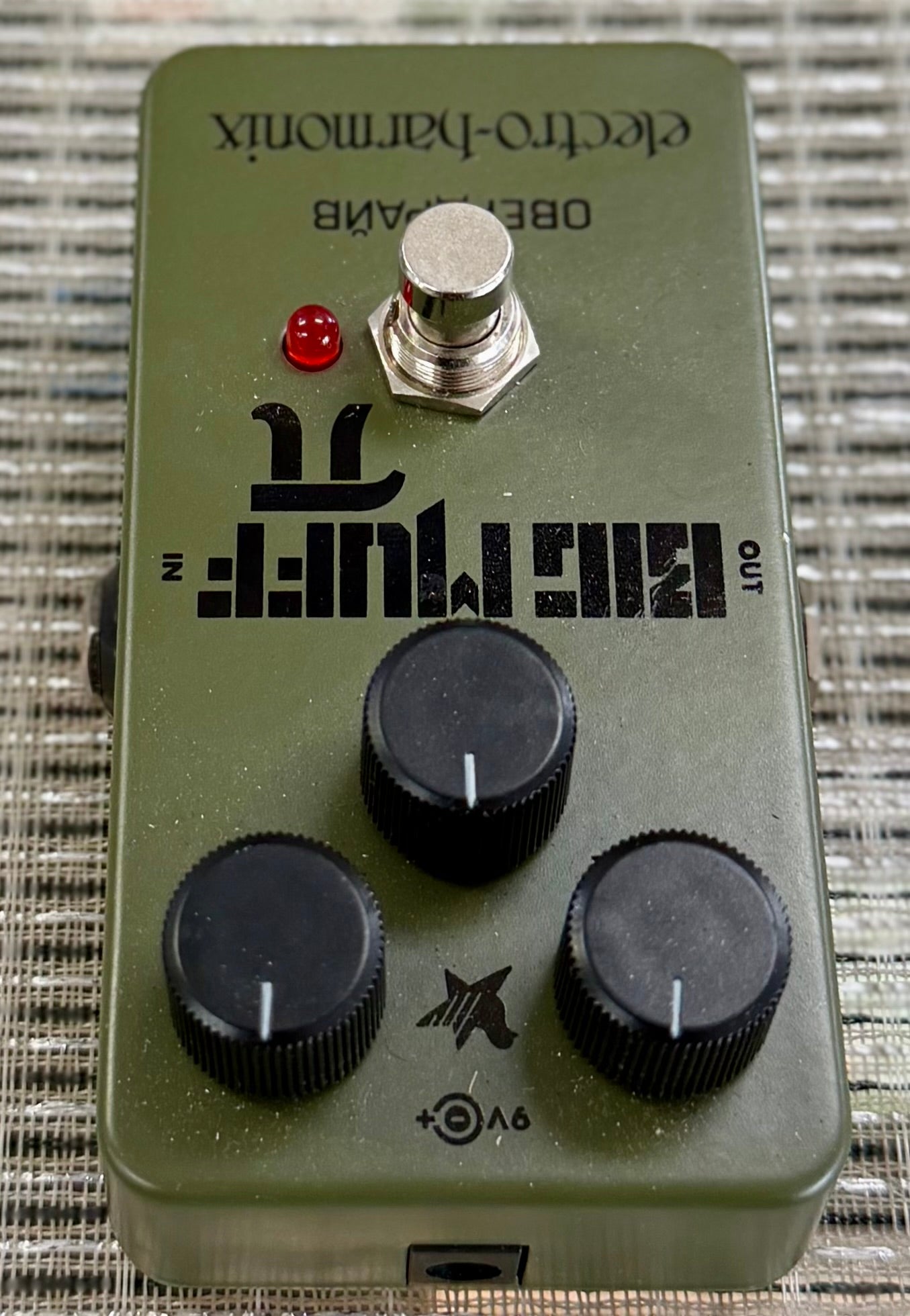Electro Harmonix Green Russian Big Muff Distortion/Sustainer Pedal (Pre Owned...With Box)-Electro-Harmonix-Infinite Music