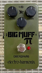 Electro Harmonix Green Russian Big Muff Distortion/Sustainer Pedal (Pre Owned...With Box)-Electro-Harmonix-Infinite Music