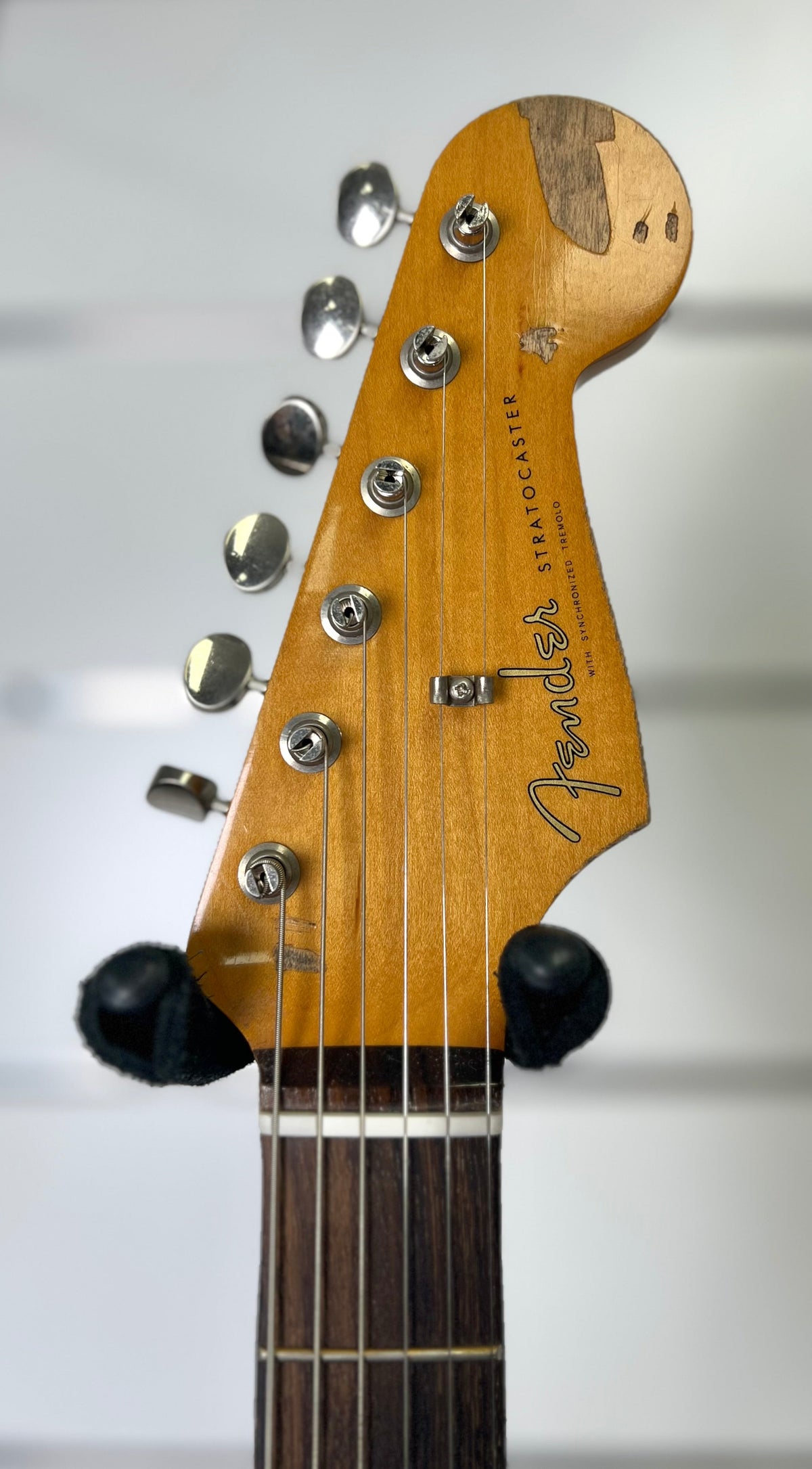 Fender Mike McCready Stratocaster - 3-Color Sunburst -W/- Hardcase and Original Box ( Pre Owned... Excellent Condition)-Fender-Infinite Music