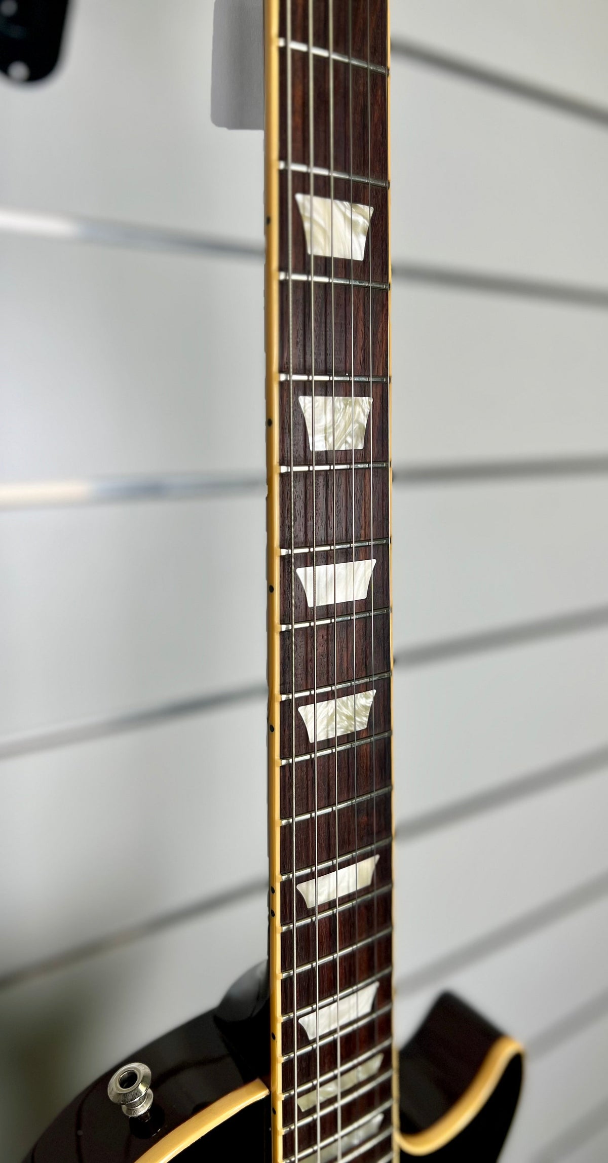 Gibson 2008 Slash Les Paul Standard - Antique Vintage Sunburst - W/- Case (Pre owned) ( 1 of 1600 Worldwide)-Gibson-Infinite Music