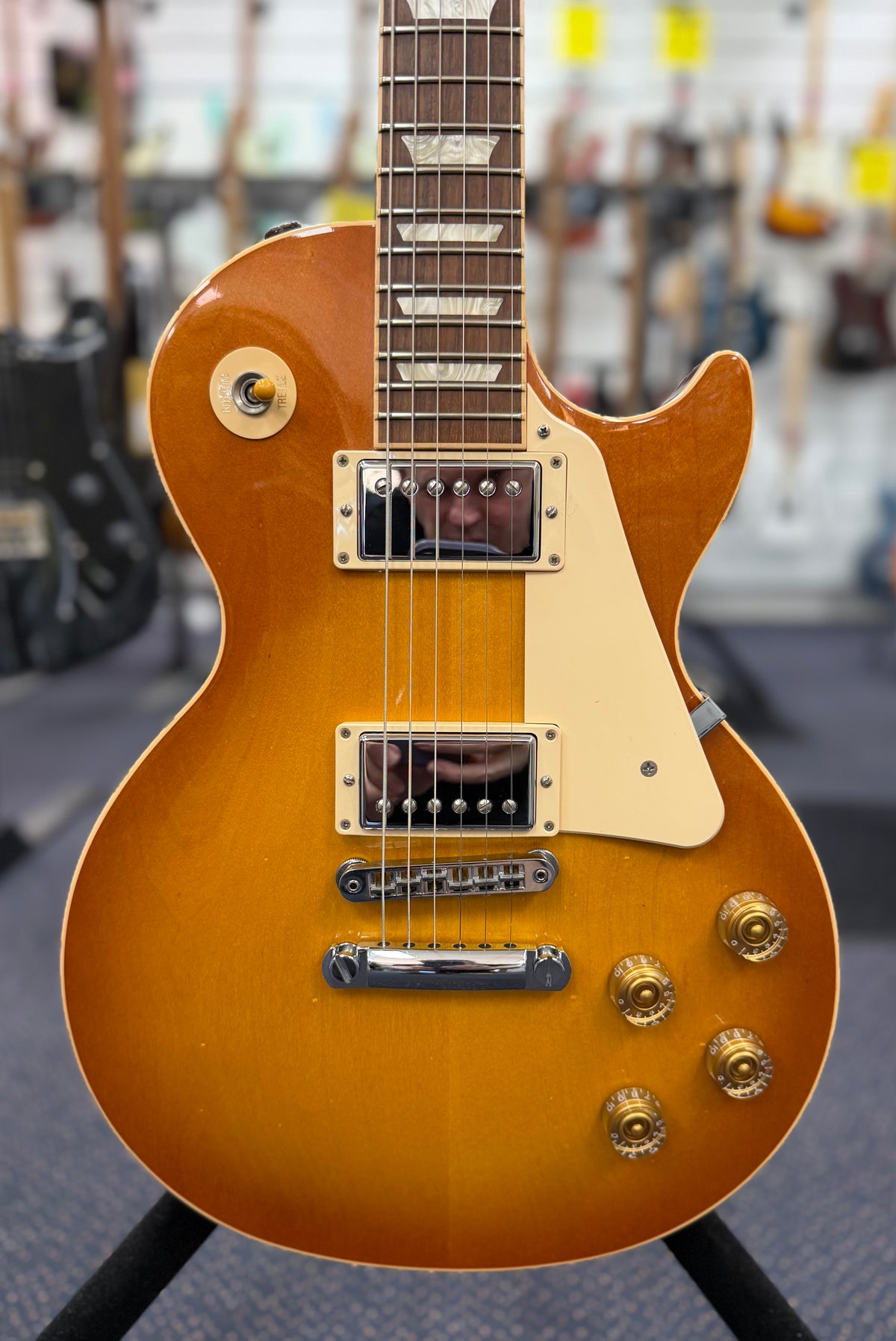 Gibson Les Paul Traditional 2016T Plain Top Light Burst W/-Hard Case ( Pre Owned )-Gibson-Infinite Music