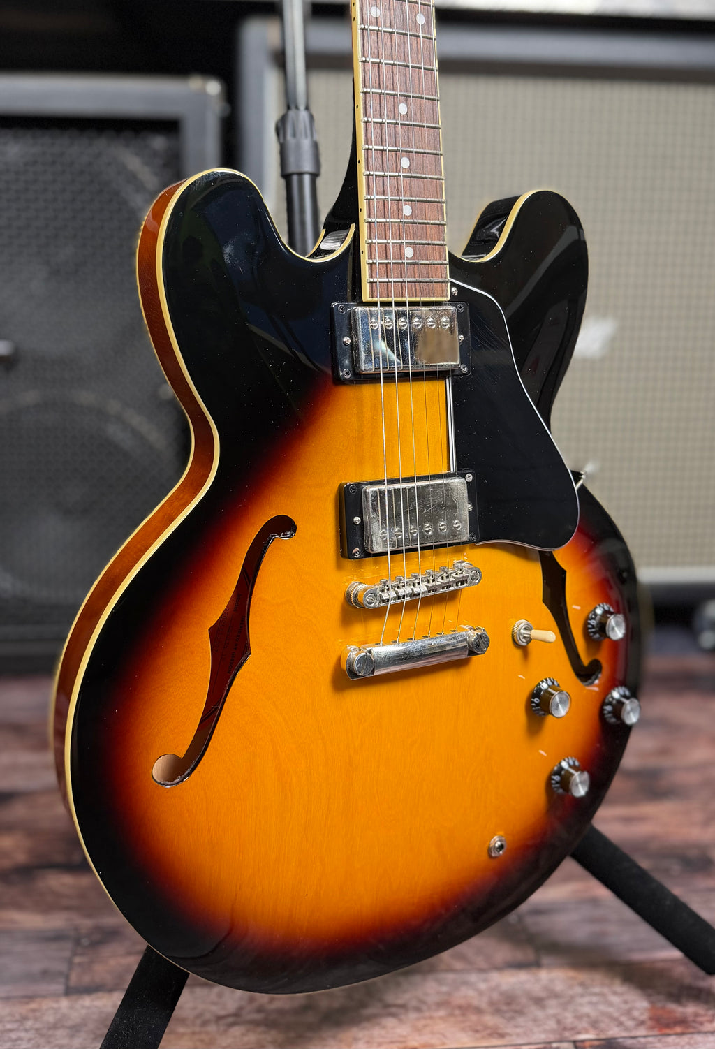 Epiphone ES-335 IG Electric Guitar Semi-Hollow- Vintage Sunburst  W/- Gig Bag (Pre Owned)