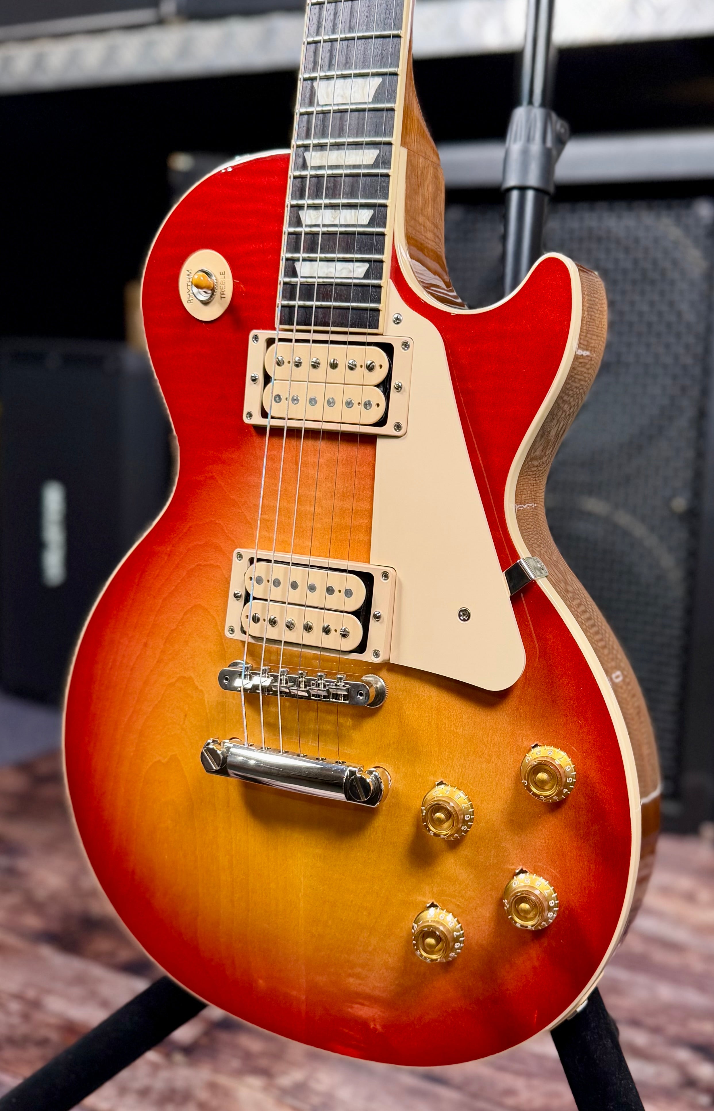 2025 Gibson Les Paul Standard 50's Double Trouble - Vintage Cherry Sunburst W/Hard case, etc ( Pre Owned )