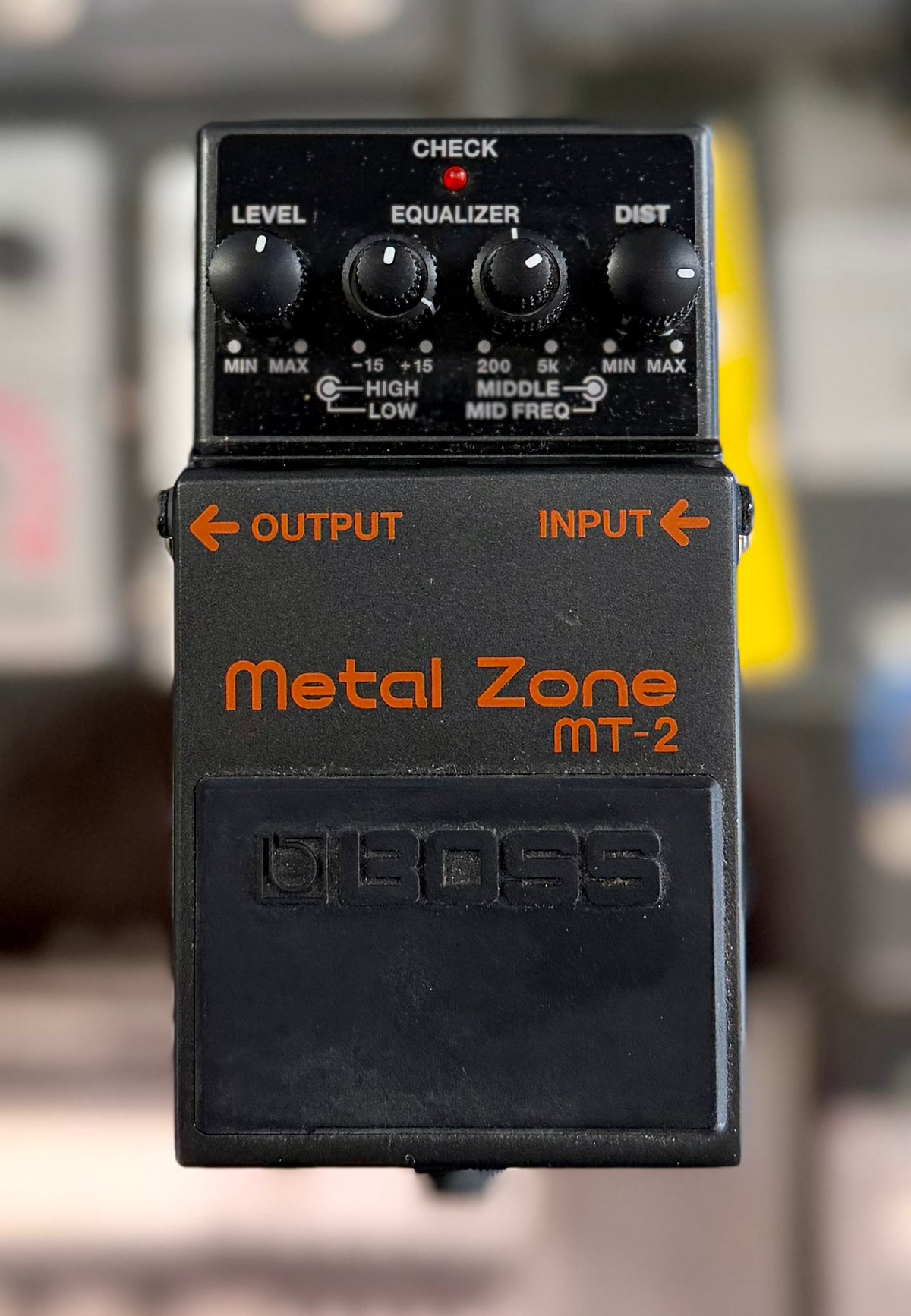 Boss MT-2 Metal Zone Guitar Pedal (Pre Owned... No Box)