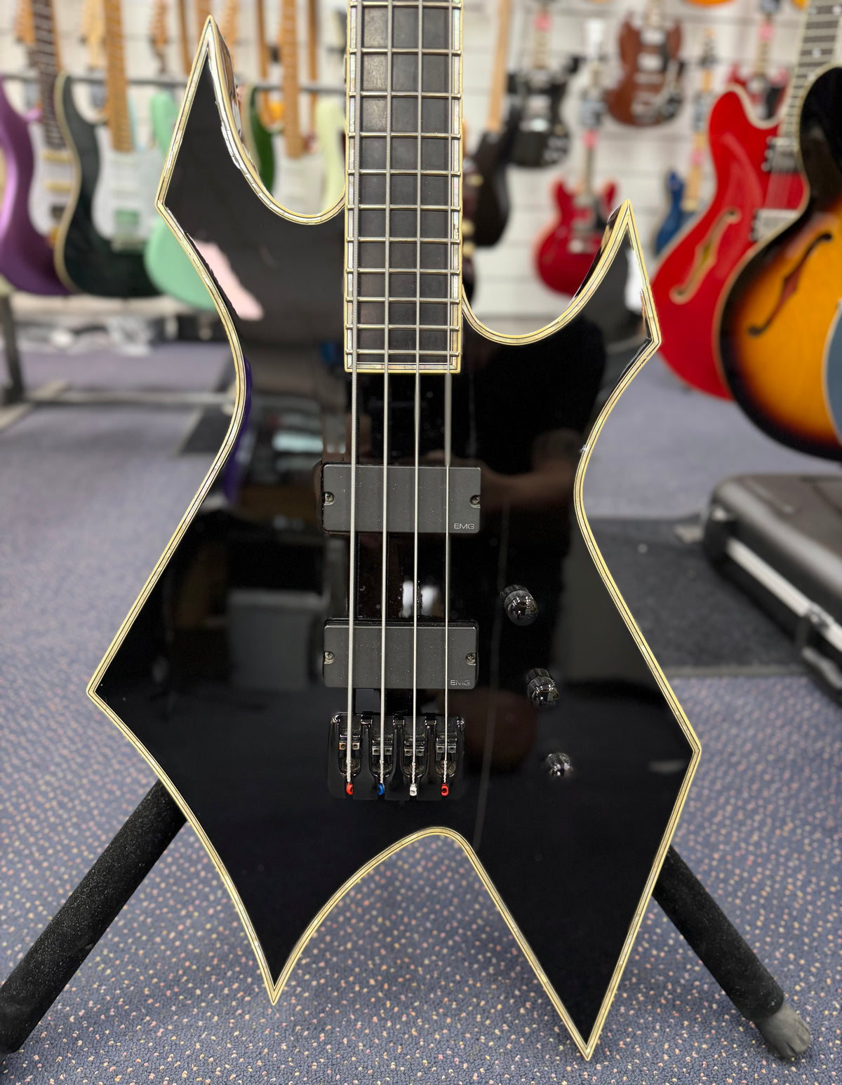 BC Rich 2010 NJ Deluxe Neck Thru Warlock Bass Guitar - W/- Hard Case (Pre Owned)