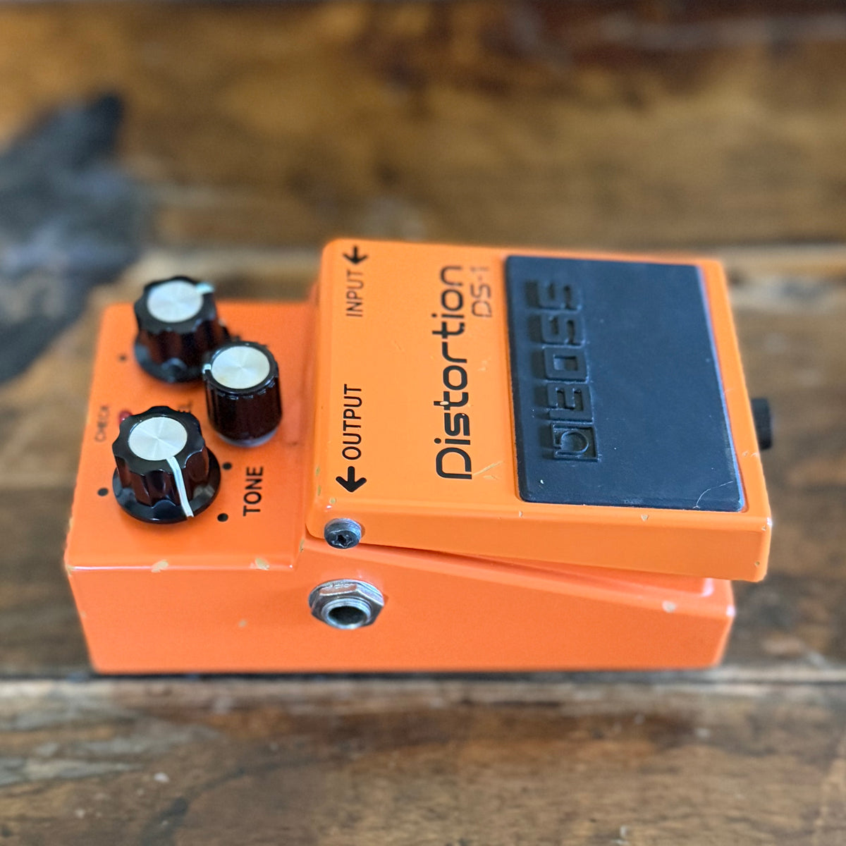 Boss DS-1 Distortion Pedal- Taiwan -July 2009  ( Pre Owned) BY42642