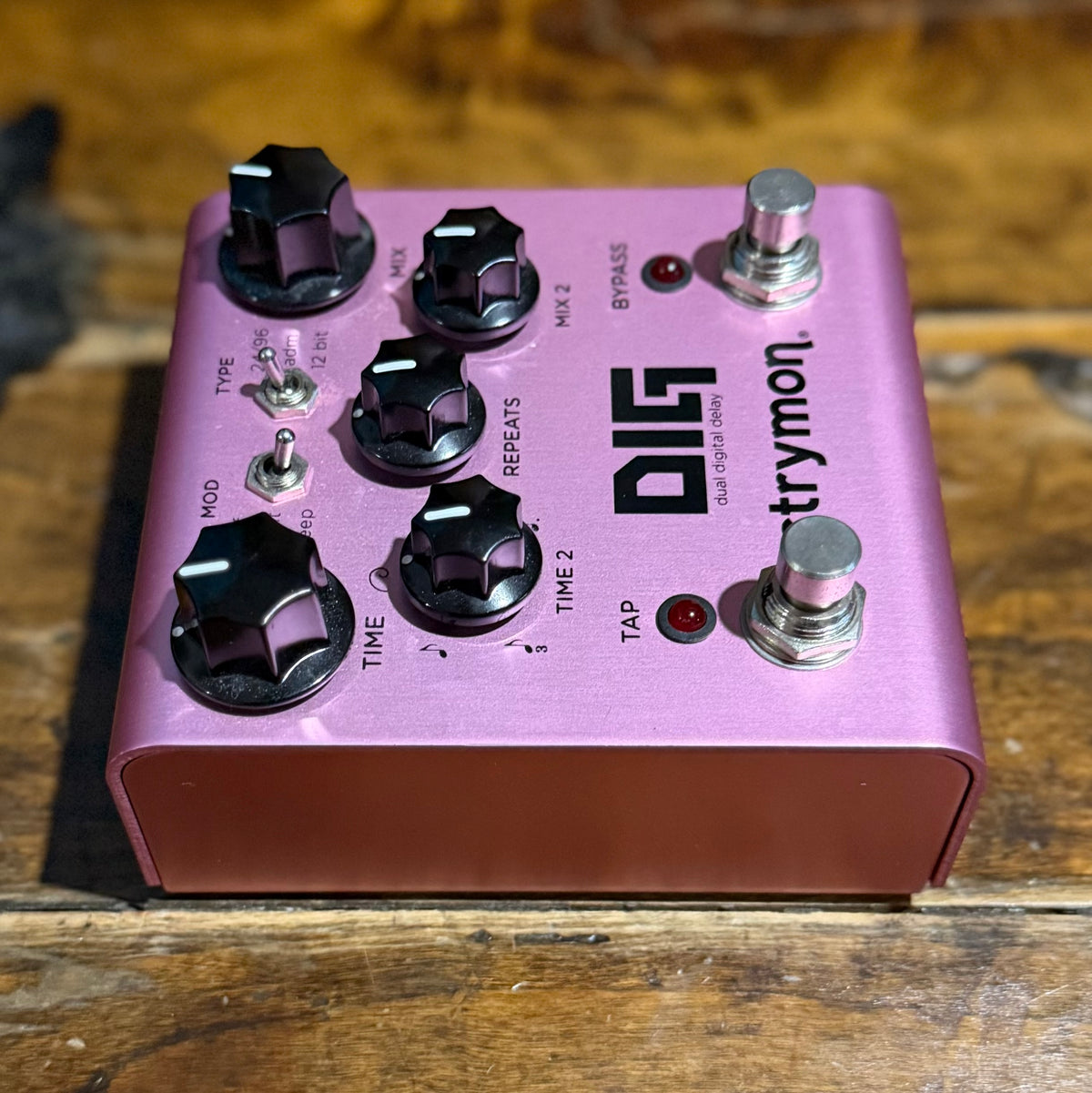 Strymon DIG Dual Digital Delay Pedal - V1 ( Pre Owned ) S18-39574