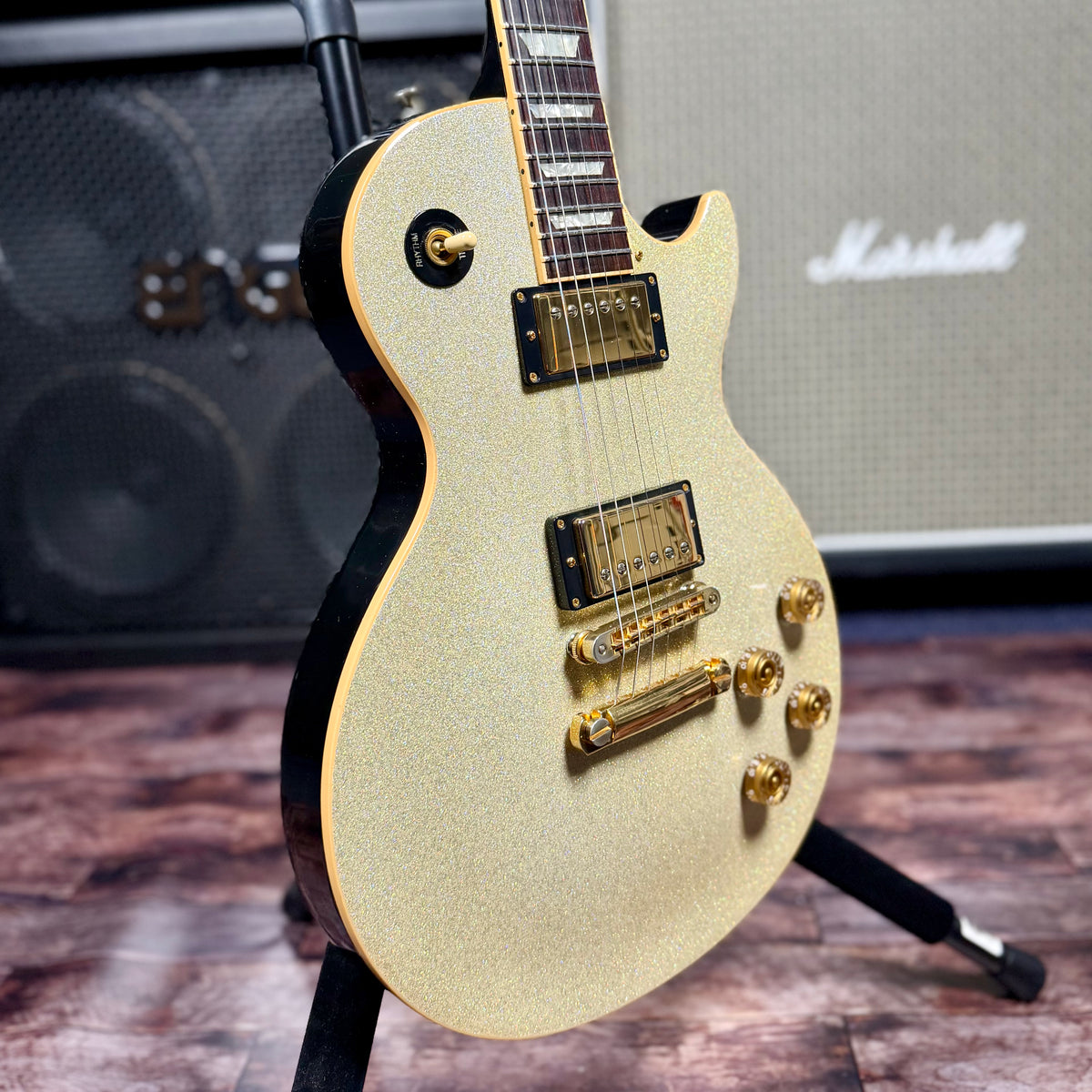 2000 Gibson Les Paul Standard Limited Edition Millennium – White Diamond Sparkle W/ Hardcase, Gold HW mod, etc . ( Pre Owned )
